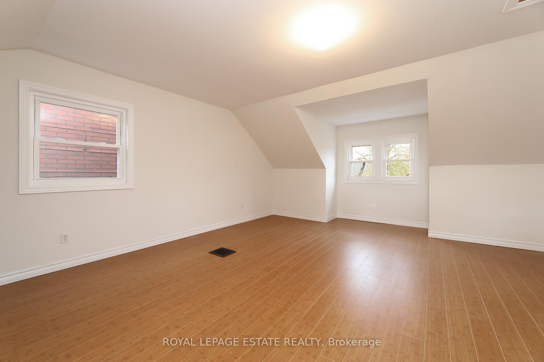 Photo 19 of 22 Galt Avenue, Toronto, South Riverdale — HOMEH