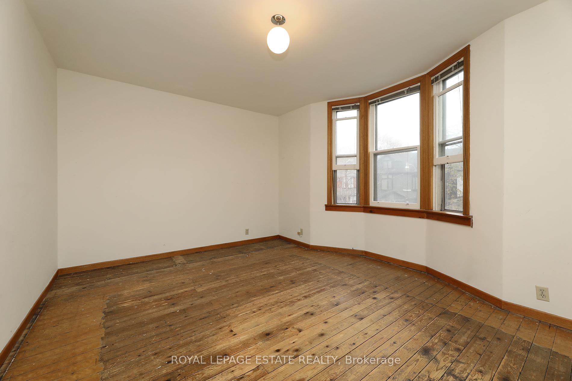 Photo 21 of 22 Galt Avenue, Toronto, South Riverdale — HOMEH