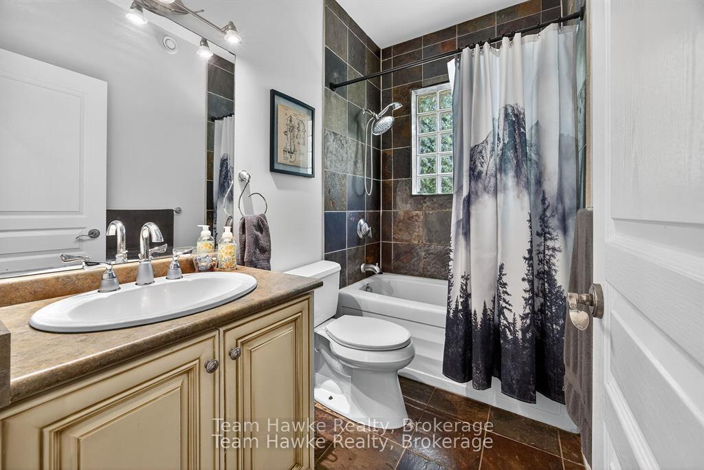Photo 25 of 103 Spruce Street, Tiny, Rural Tiny — HOMEH