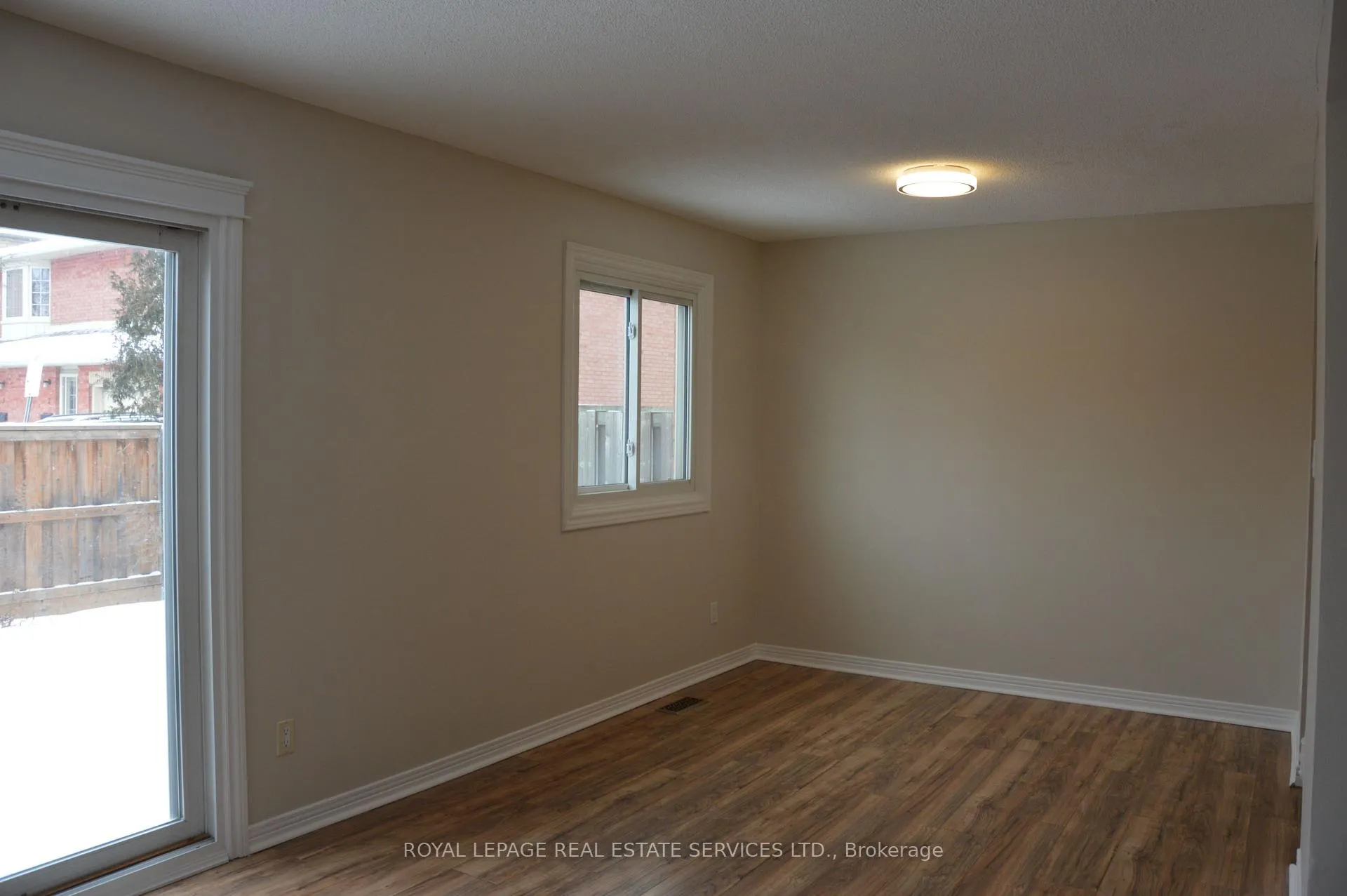 Photo 9 of Unit 24, 280 Limeridge Road E, Hamilton, Bruleville — HOMEH