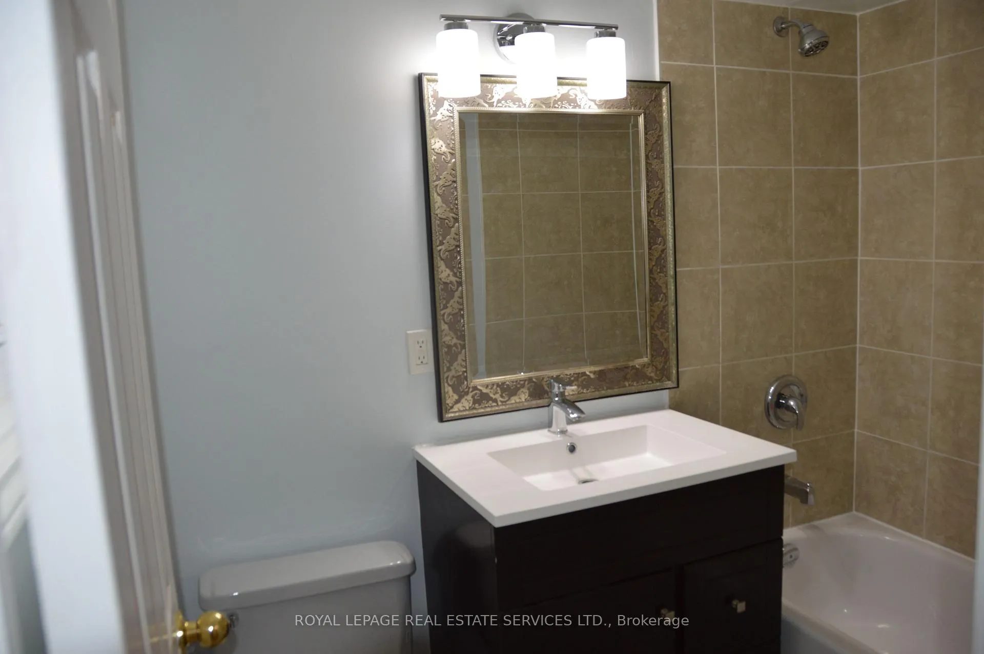 Photo 15 of Unit 24, 280 Limeridge Road E, Hamilton, Bruleville — HOMEH