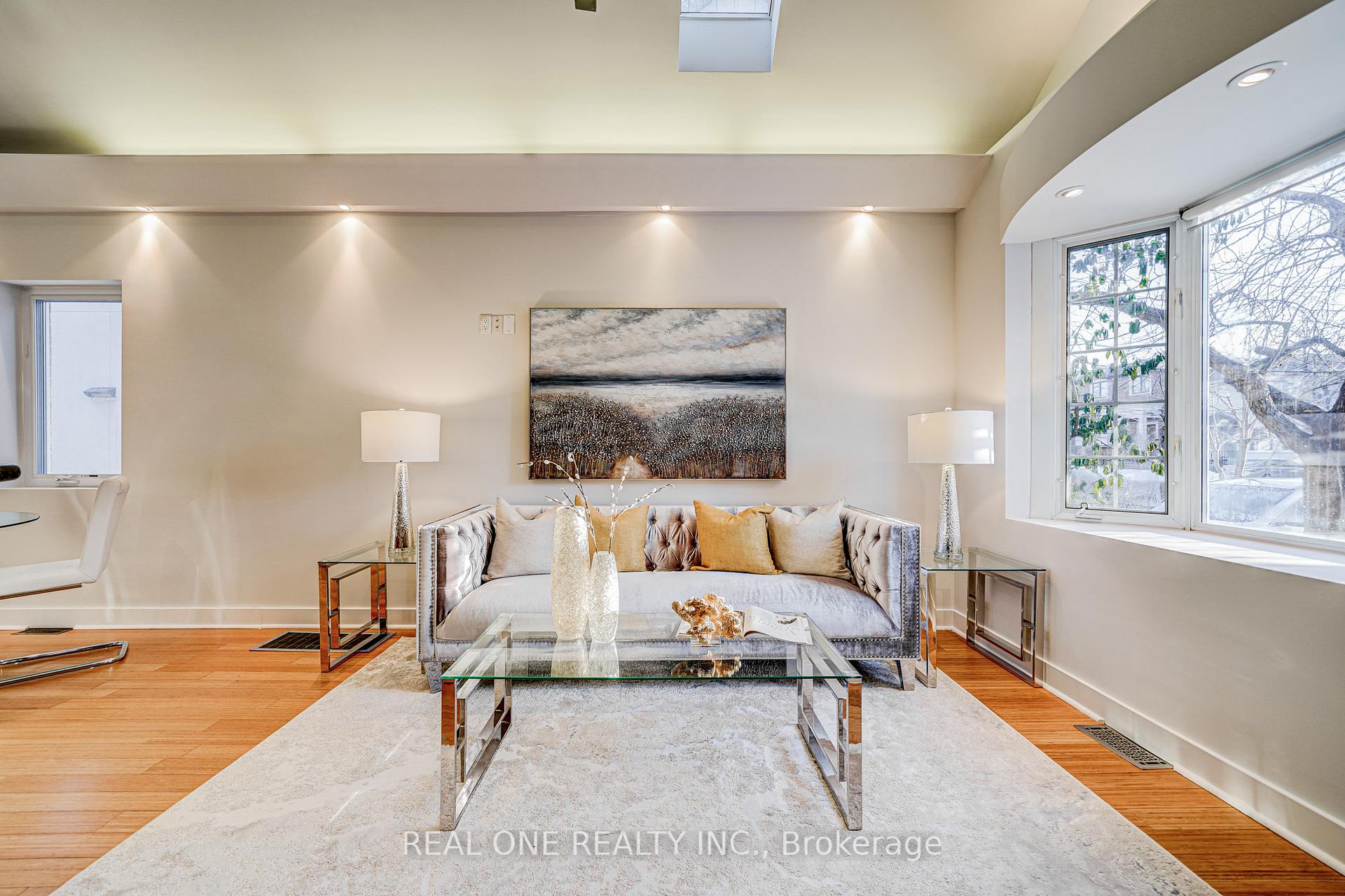 Photo 1 of 167 Randolph Road, Toronto, Leaside — HOMEH