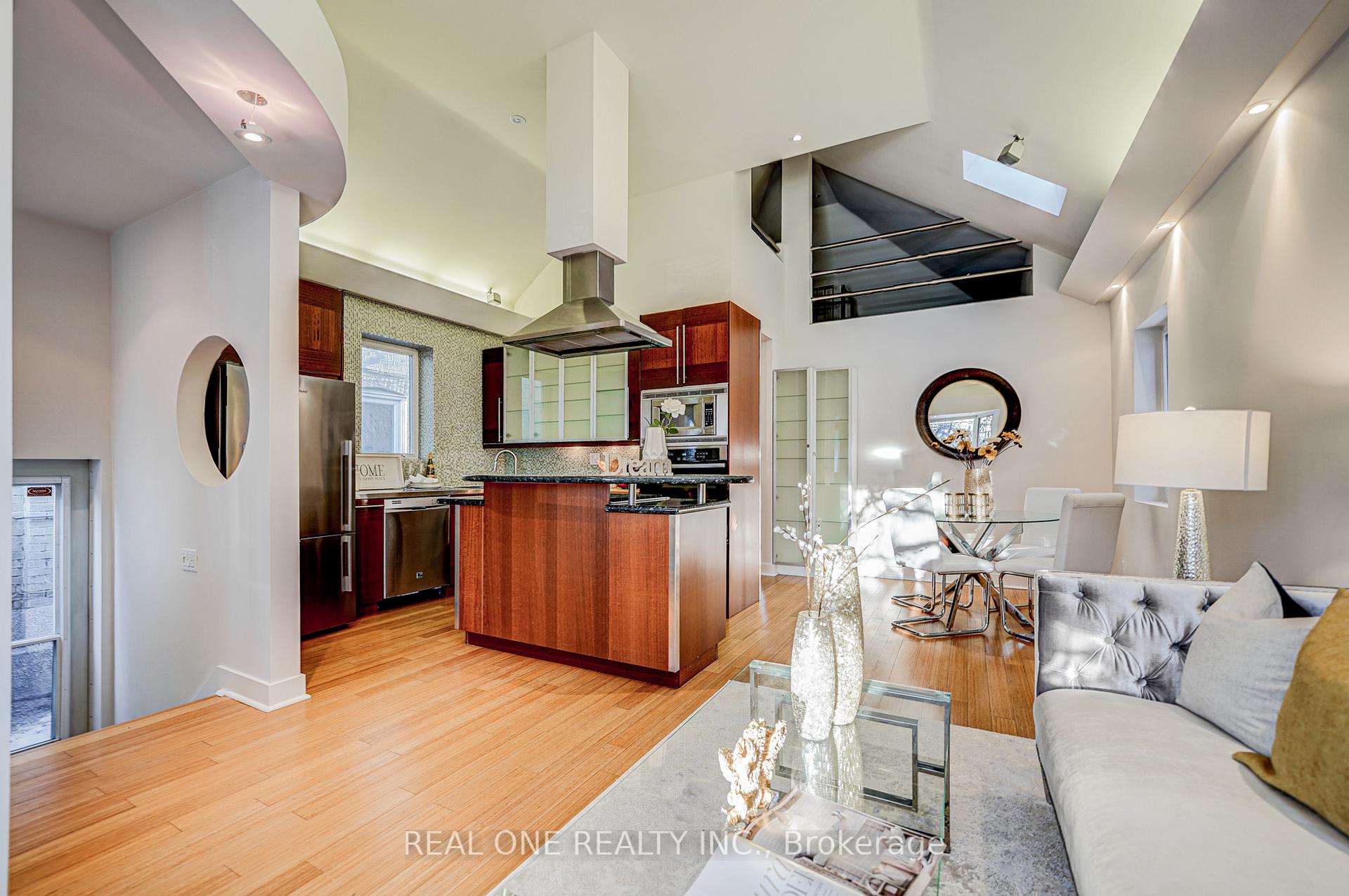 Photo 3 of 167 Randolph Road, Toronto, Leaside — HOMEH