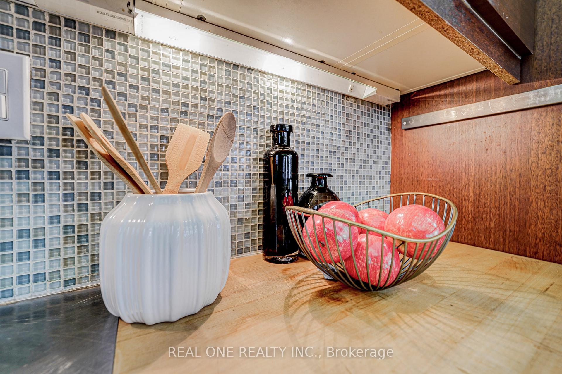 Photo 9 of 167 Randolph Road, Toronto, Leaside — HOMEH