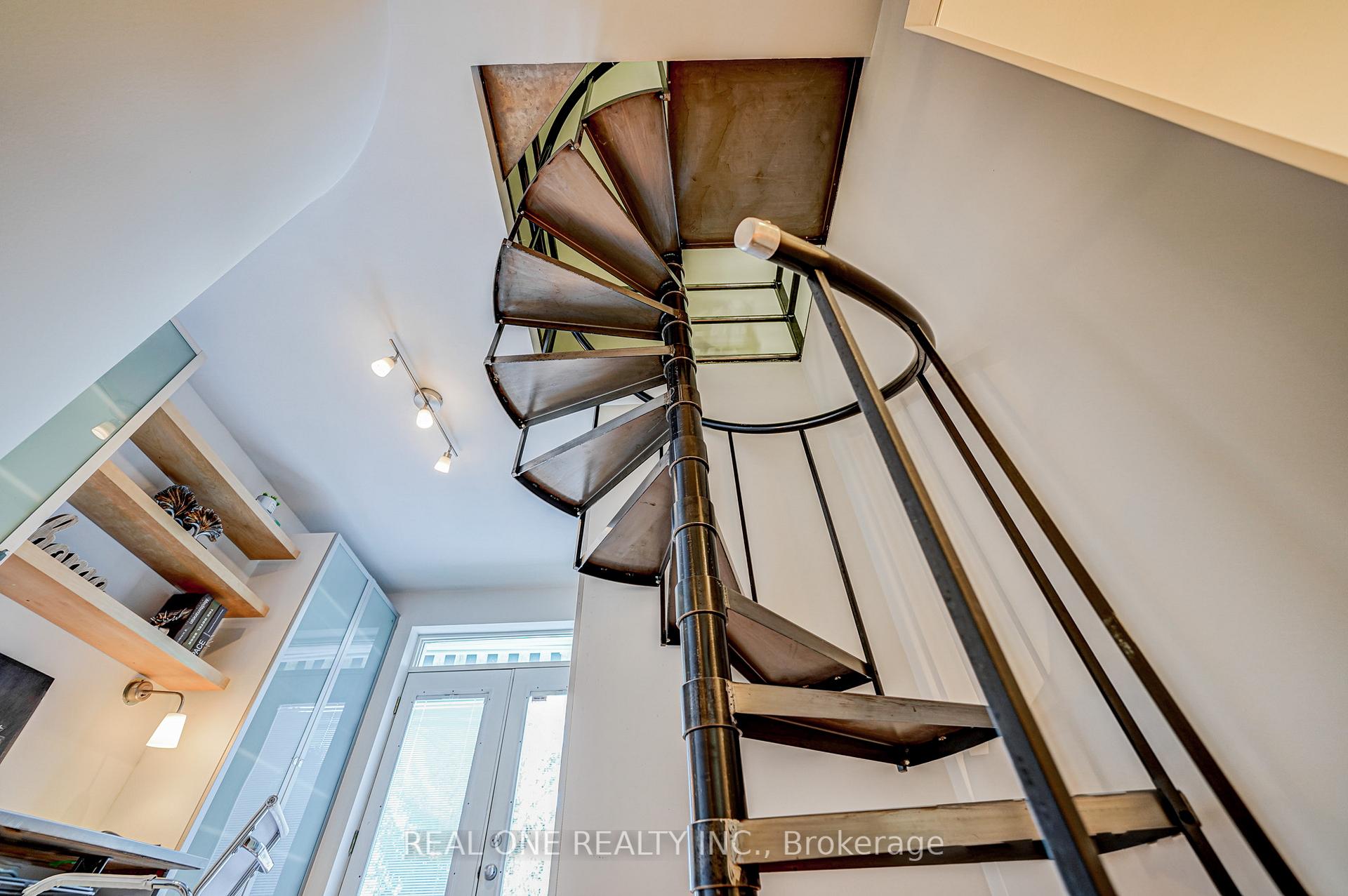 Photo 19 of 167 Randolph Road, Toronto, Leaside — HOMEH