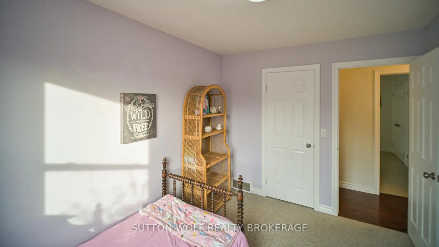 Photo 14 of 29 Pittao Place, Strathroy-Caradoc, NE — HOMEH