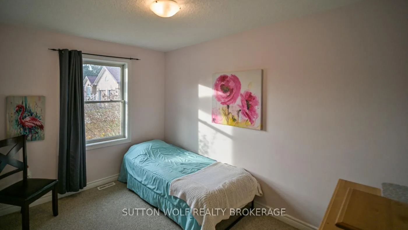 Photo 15 of 29 Pittao Place, Strathroy-Caradoc, NE — HOMEH