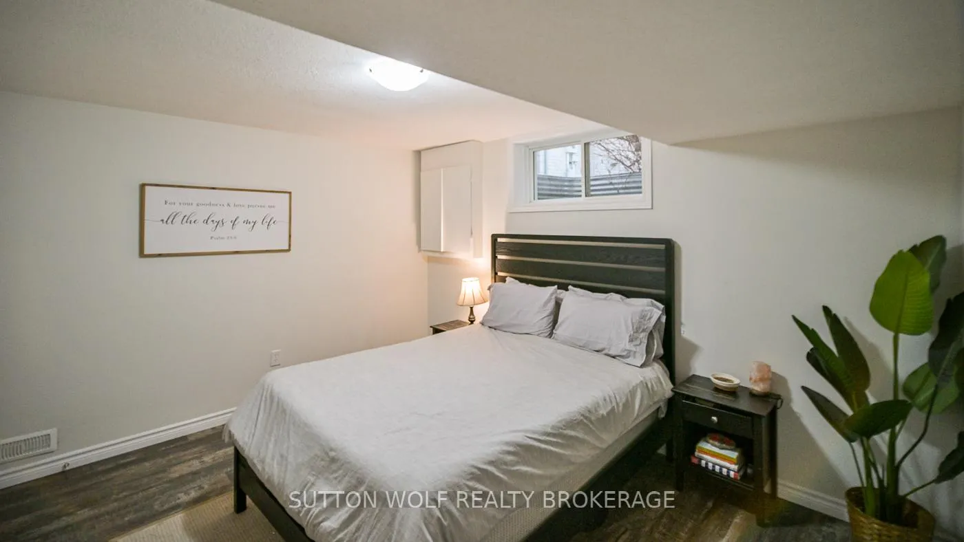 Photo 21 of 29 Pittao Place, Strathroy-Caradoc, NE — HOMEH