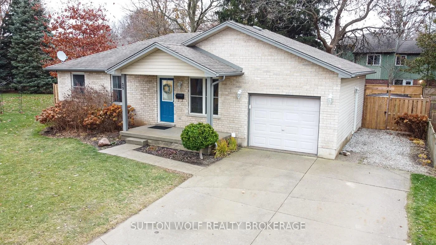Photo 32 of 29 Pittao Place, Strathroy-Caradoc, NE — HOMEH