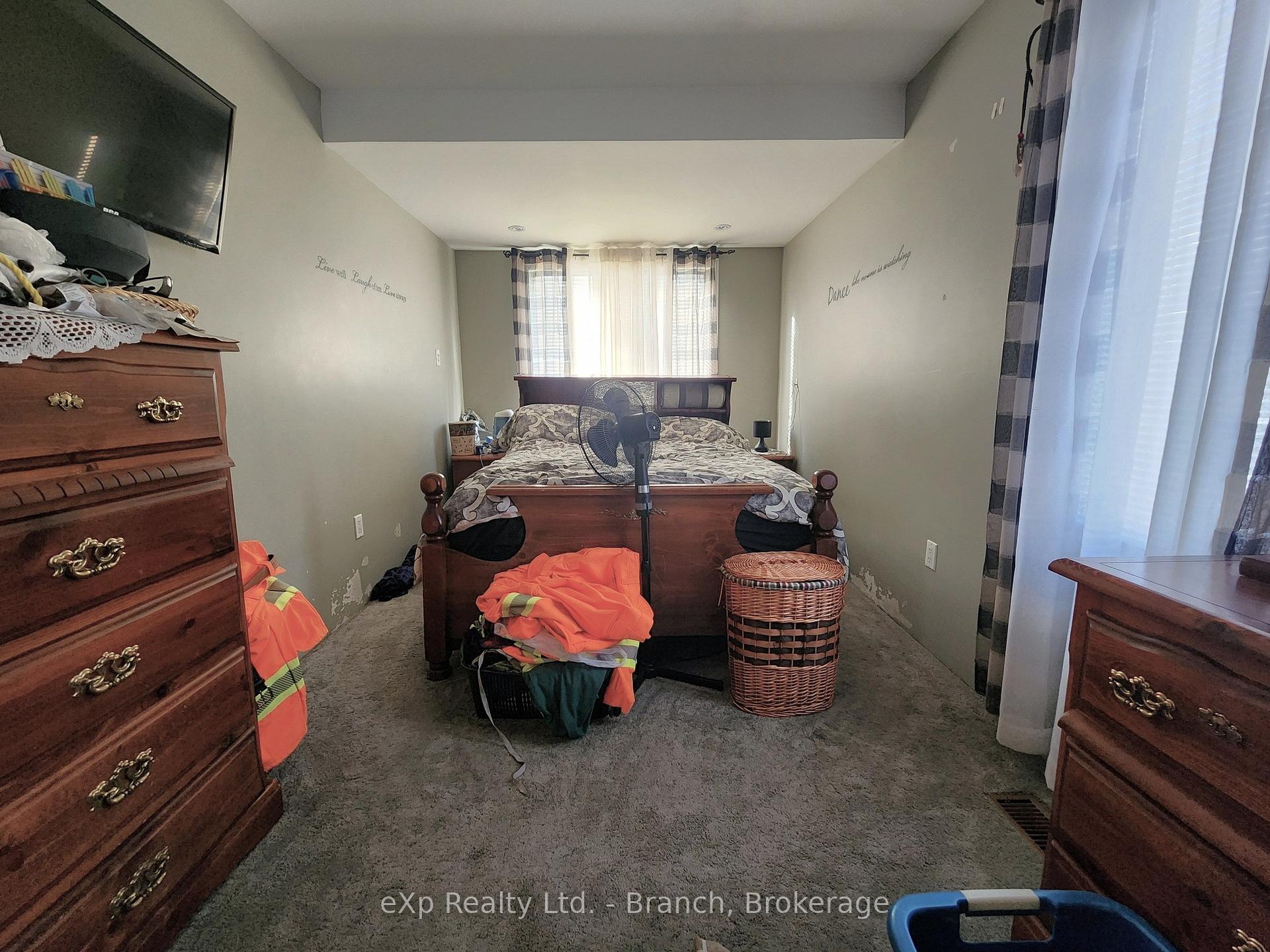 Photo 11 of 323 Bernard Street, Timiskaming, TIM - Outside - Rural — HOMEH