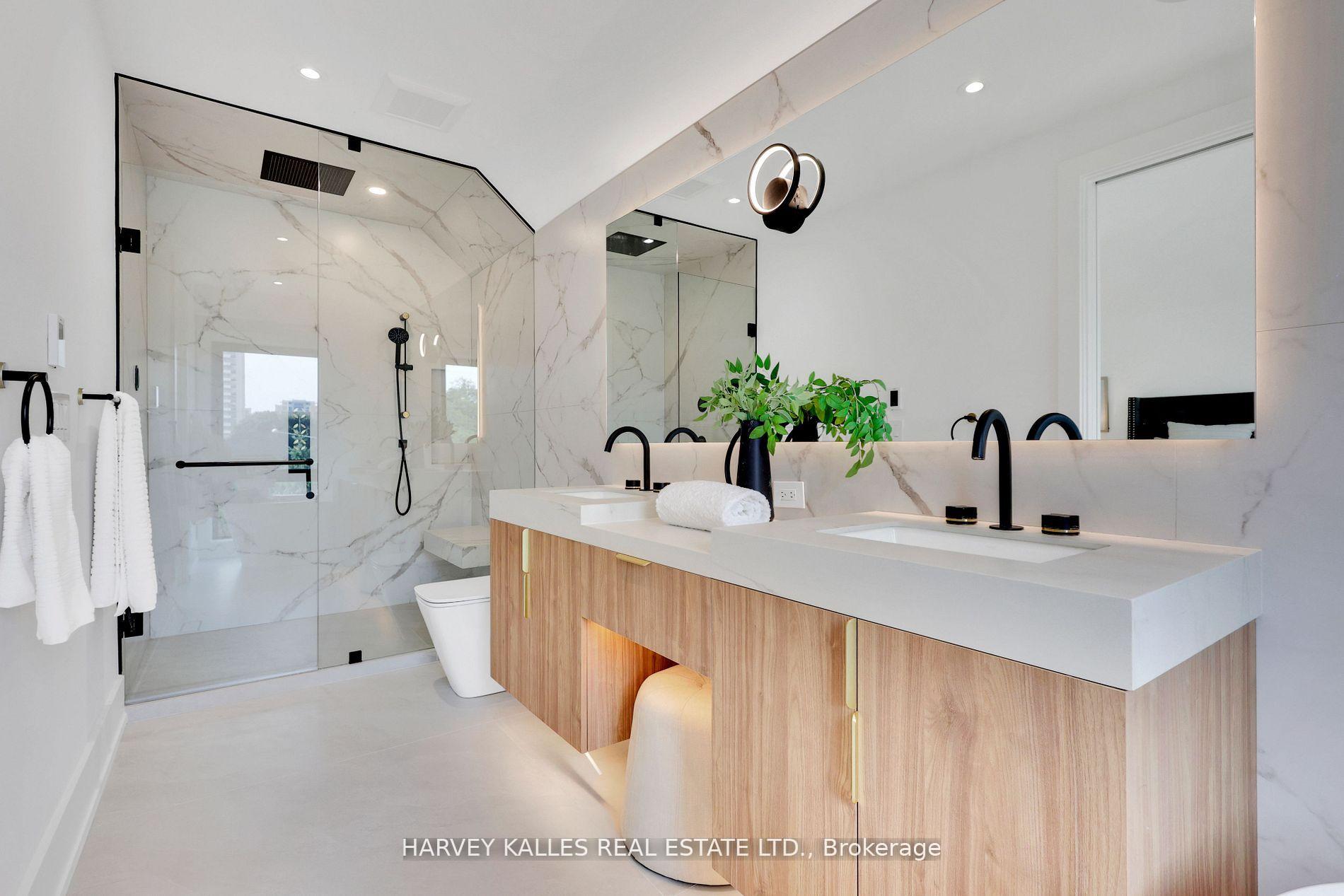 Photo 24 of 171 Belsize Drive, Toronto, Mount Pleasant West — HOMEH