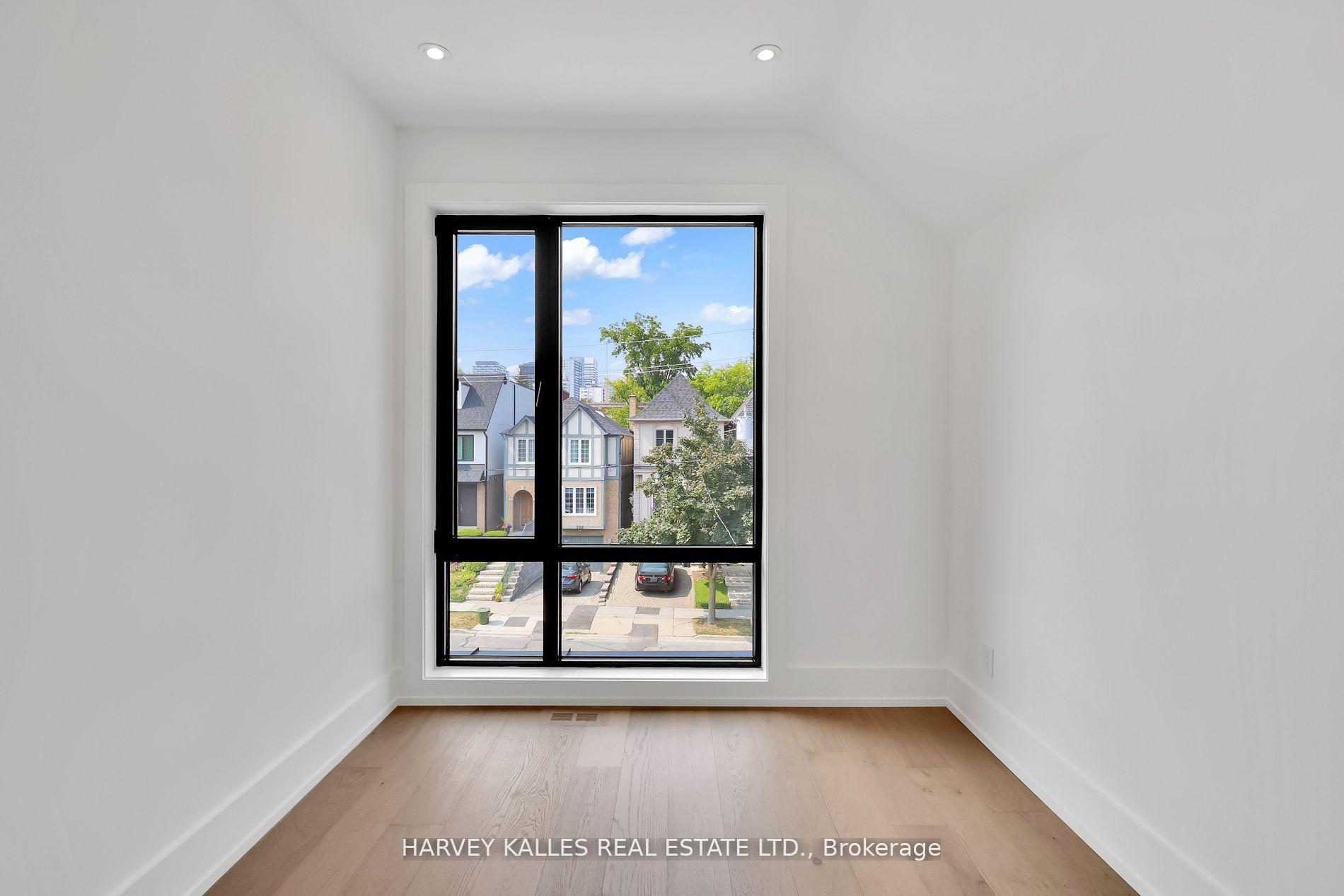 Photo 31 of 171 Belsize Drive, Toronto, Mount Pleasant West — HOMEH
