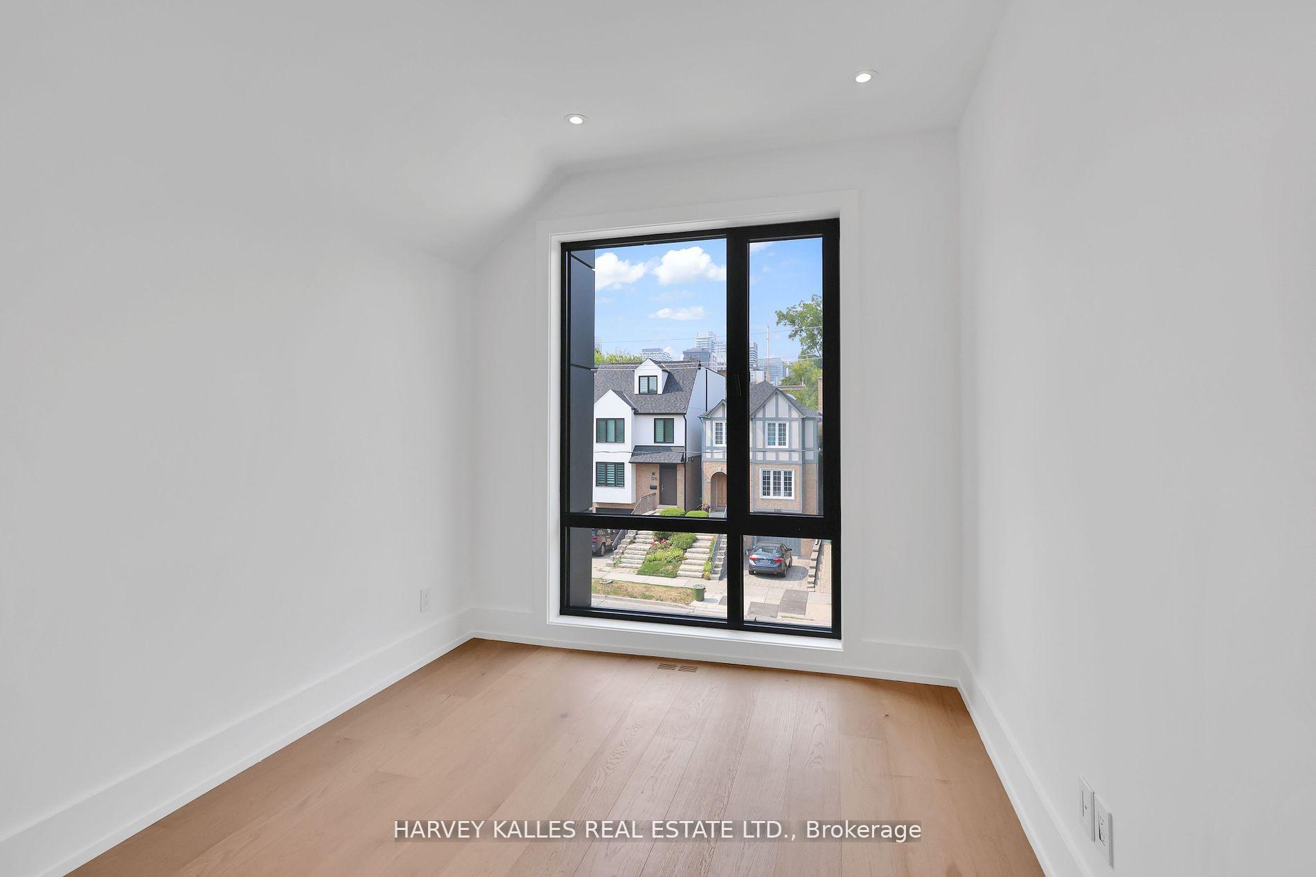 Photo 33 of 171 Belsize Drive, Toronto, Mount Pleasant West — HOMEH
