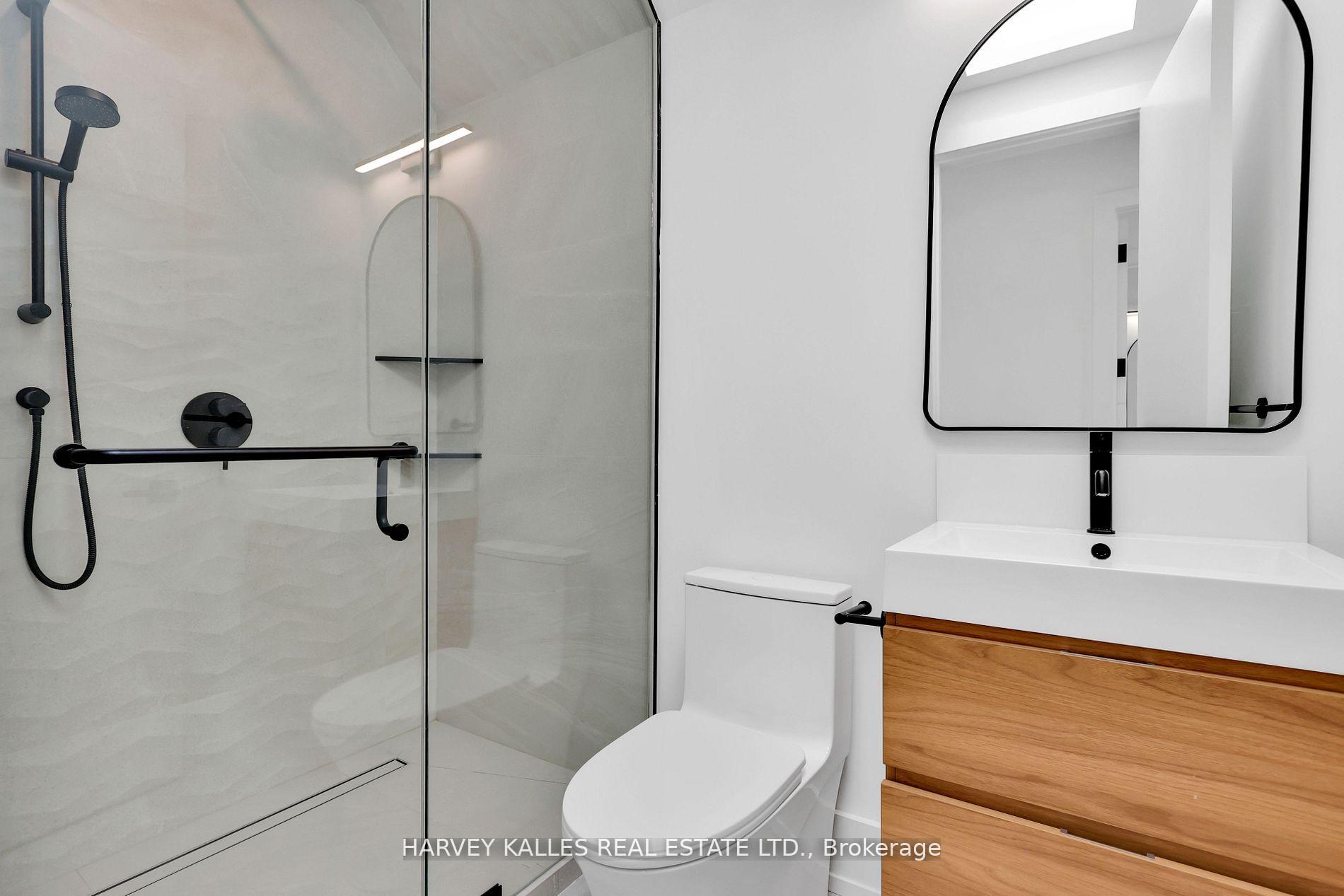 Photo 35 of 171 Belsize Drive, Toronto, Mount Pleasant West — HOMEH