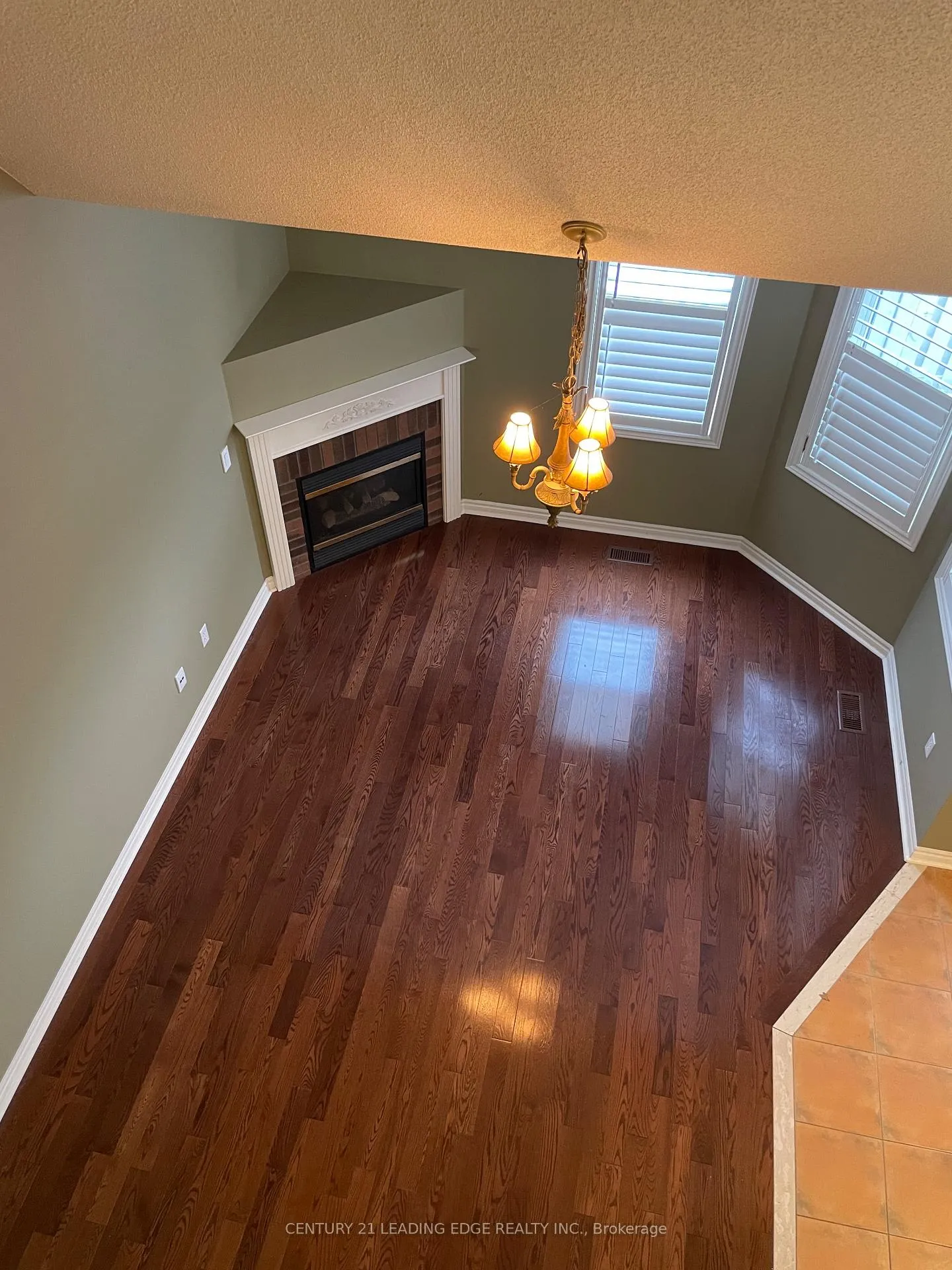 Photo 17 of 58 Manorwood Drive, Markham, Berczy — HOMEH