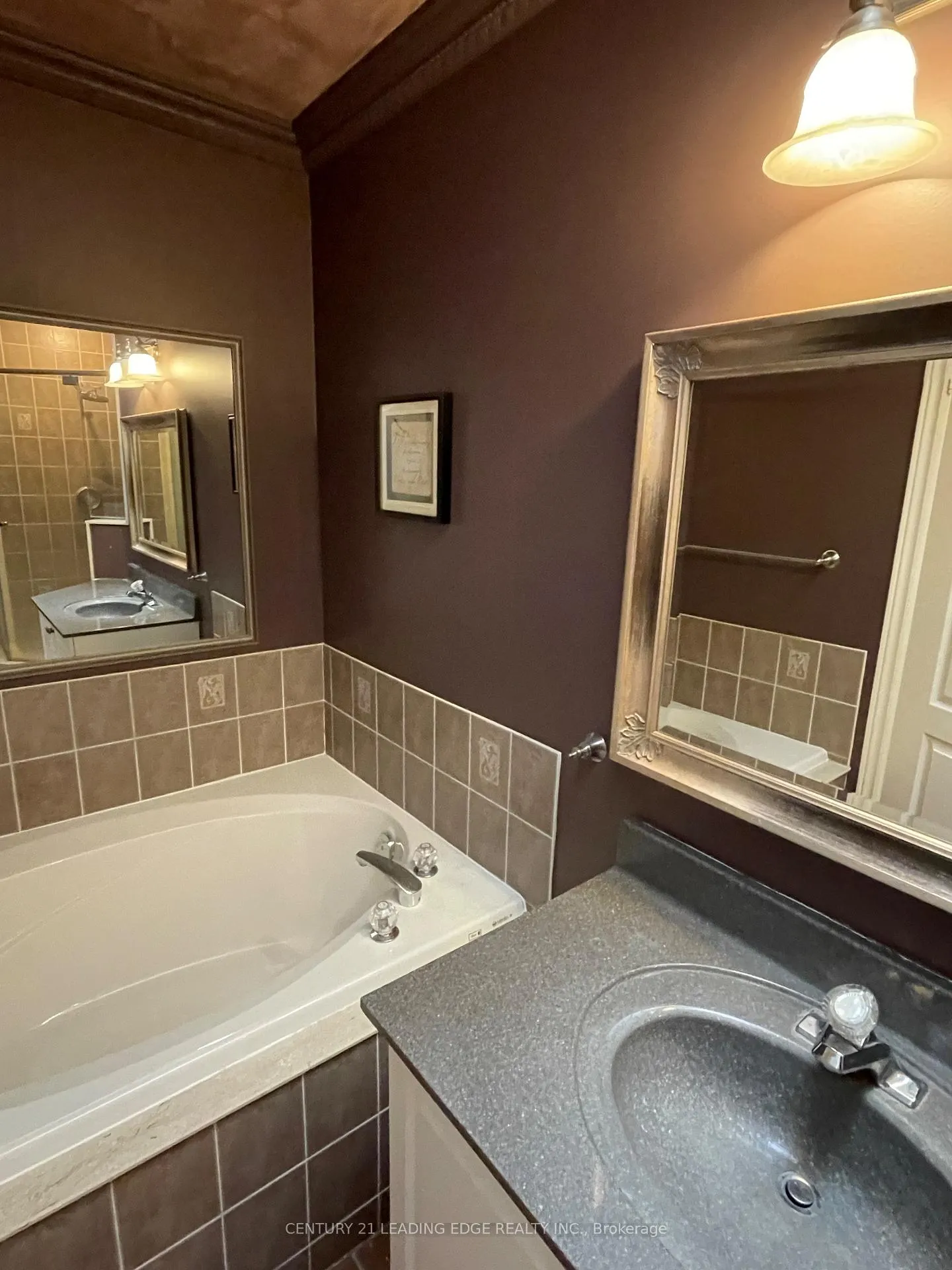 Photo 24 of 58 Manorwood Drive, Markham, Berczy — HOMEH