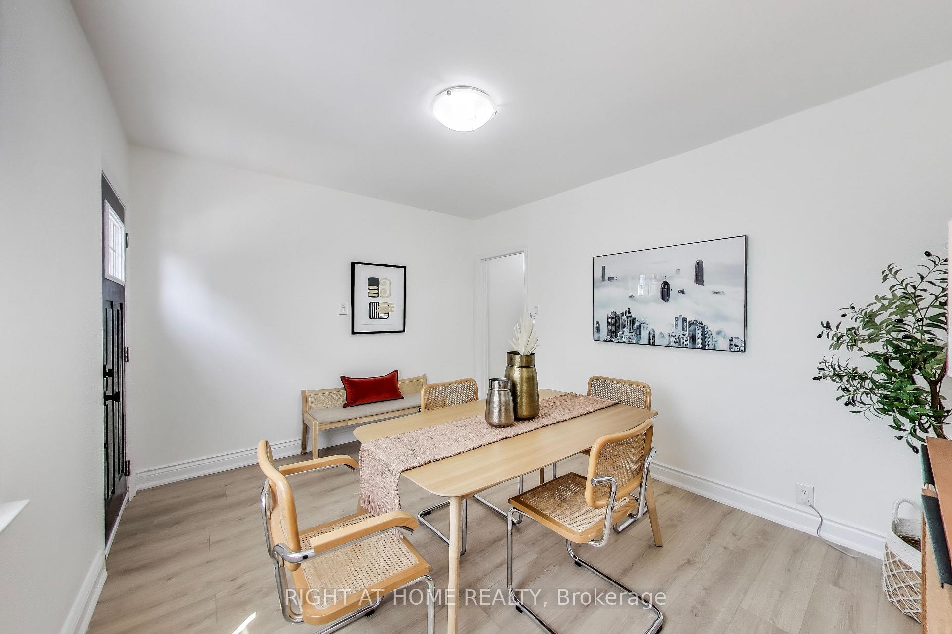 Photo 3 of 1071 Craven Road, Toronto, Greenwood-Coxwell — HOMEH