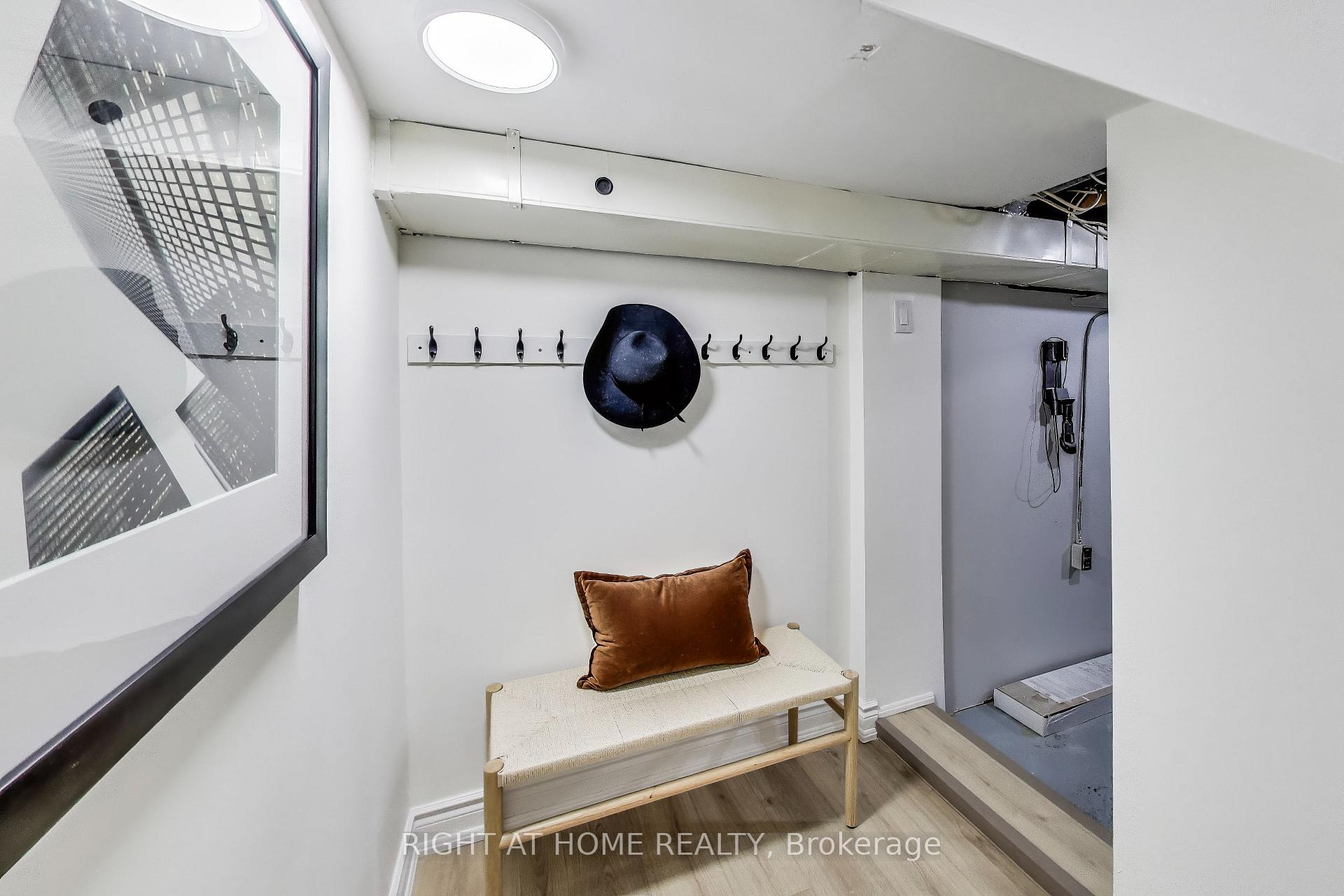 Photo 22 of 1071 Craven Road, Toronto, Greenwood-Coxwell — HOMEH