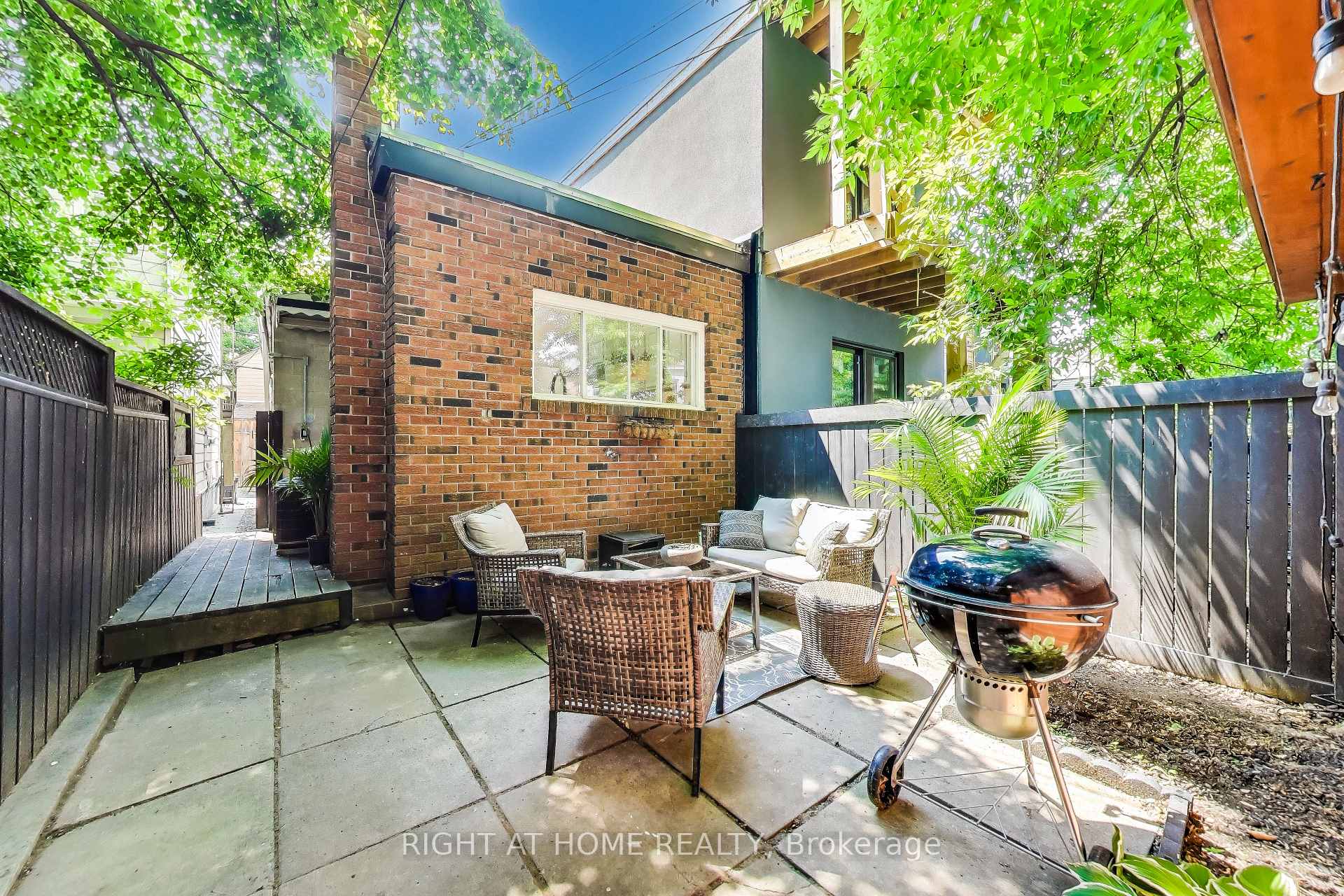 Photo 24 of 1071 Craven Road, Toronto, Greenwood-Coxwell — HOMEH