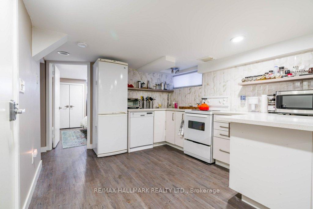 Photo 4 of Unit Lower, 62 Clifton Road, Toronto, Rosedale-Moore Park — HOMEH