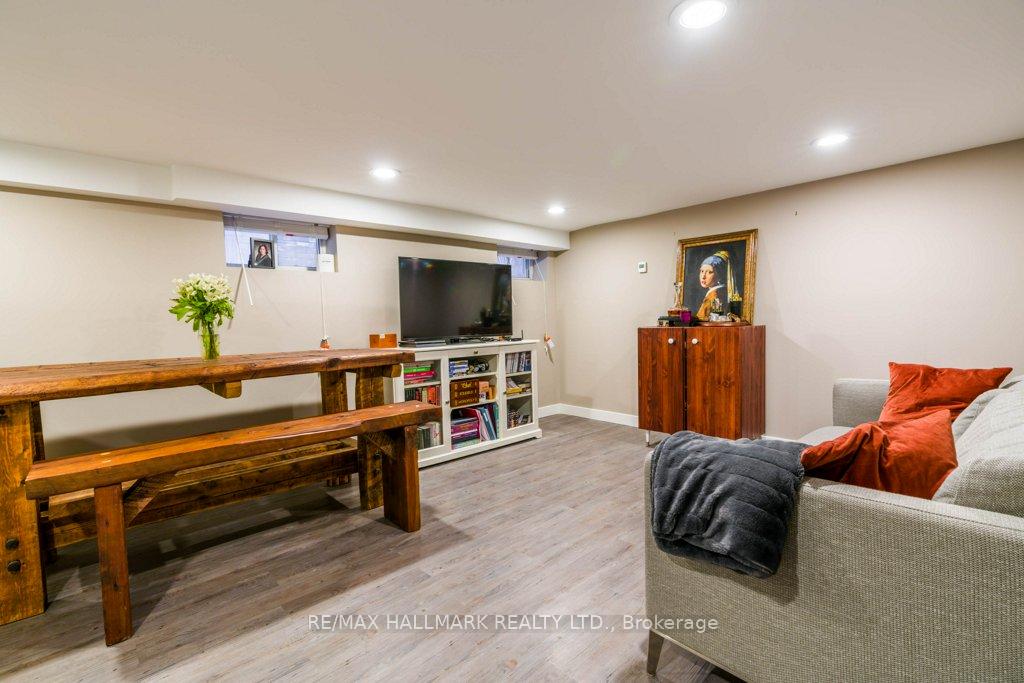 Photo 7 of Unit Lower, 62 Clifton Road, Toronto, Rosedale-Moore Park — HOMEH