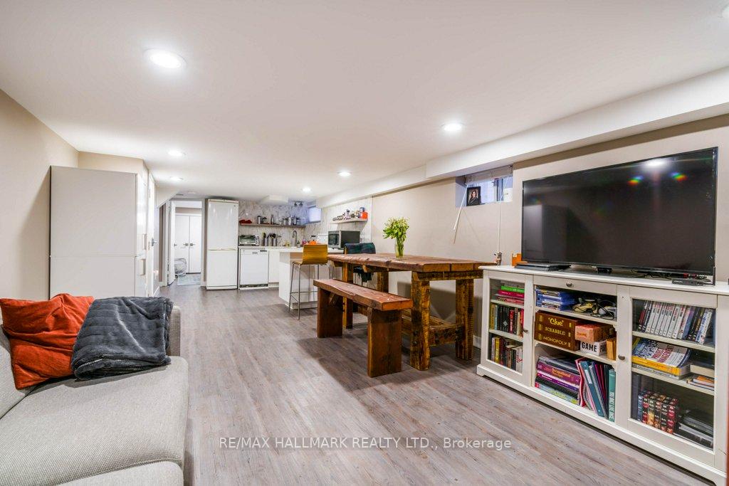 Photo 8 of Unit Lower, 62 Clifton Road, Toronto, Rosedale-Moore Park — HOMEH