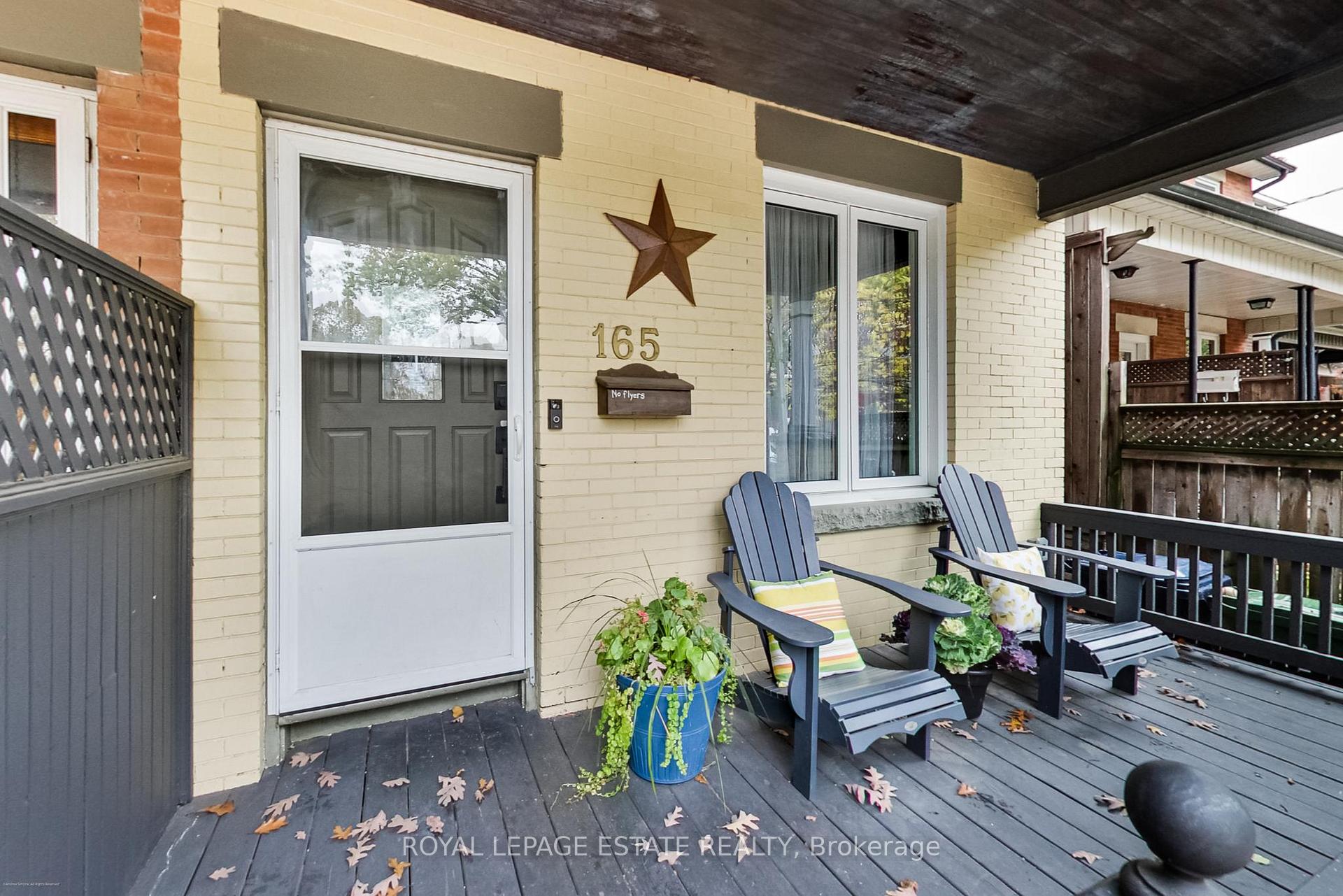Photo 2 of 165 Oakcrest Avenue, Toronto, East End-Danforth — HOMEH