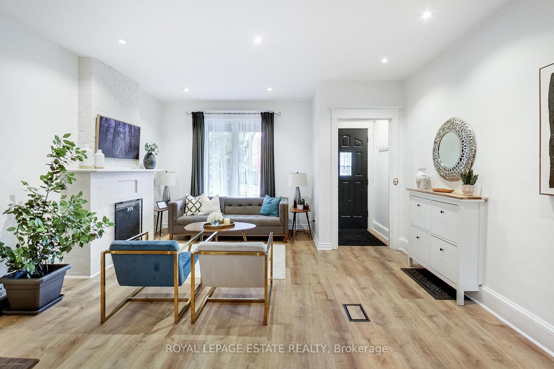 Photo 7 of 165 Oakcrest Avenue, Toronto, East End-Danforth — HOMEH