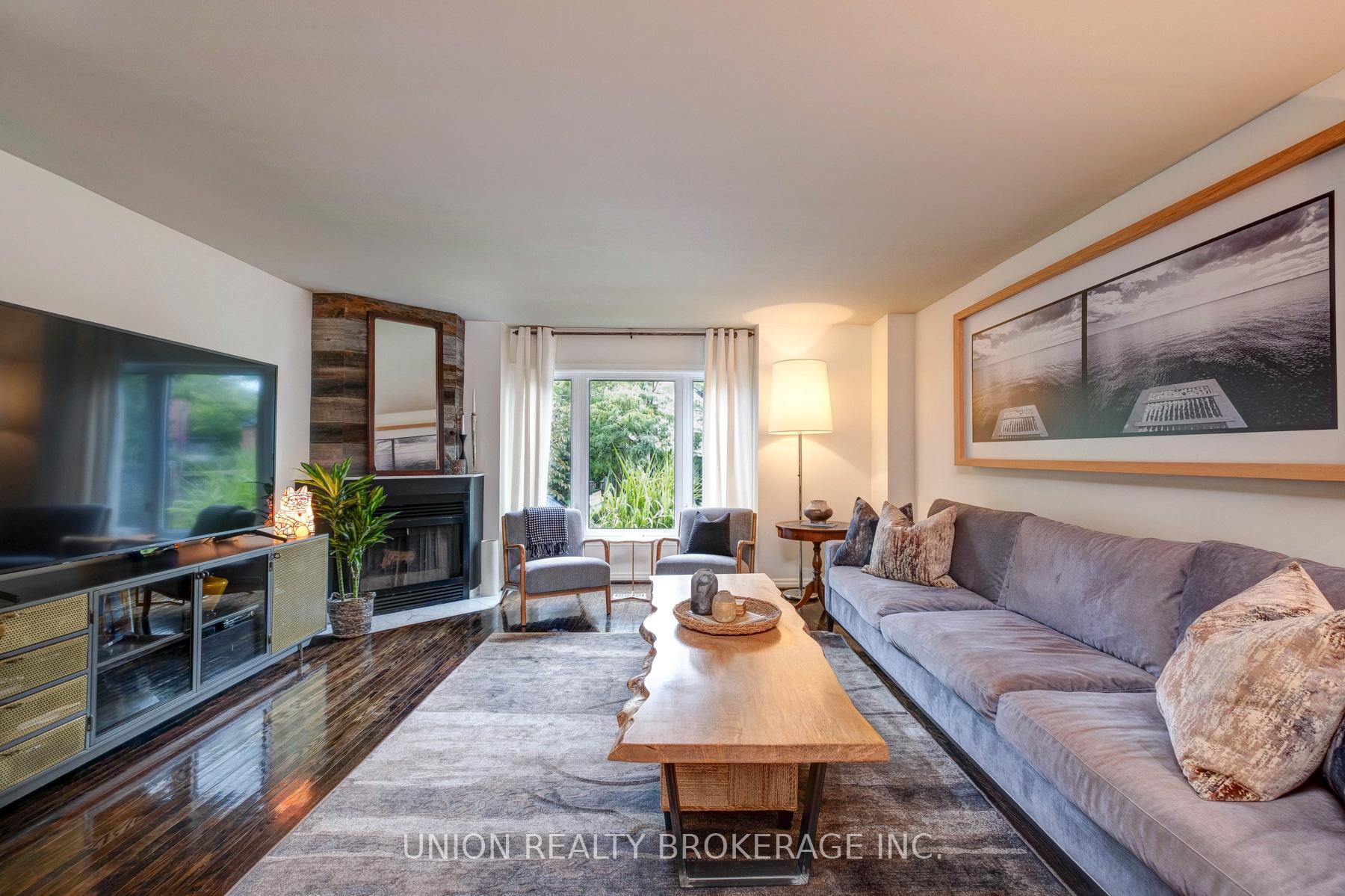 Photo 5 of 46 Hunter Street, Toronto, Blake-Jones — HOMEH