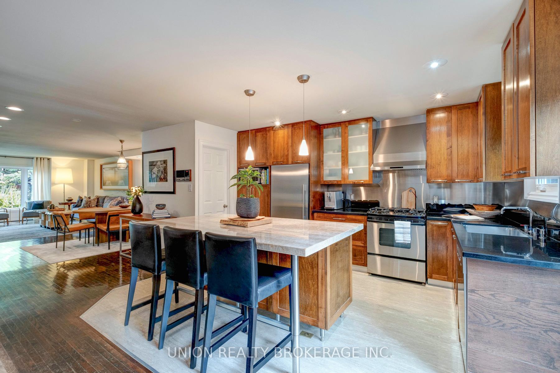 Photo 10 of 46 Hunter Street, Toronto, Blake-Jones — HOMEH