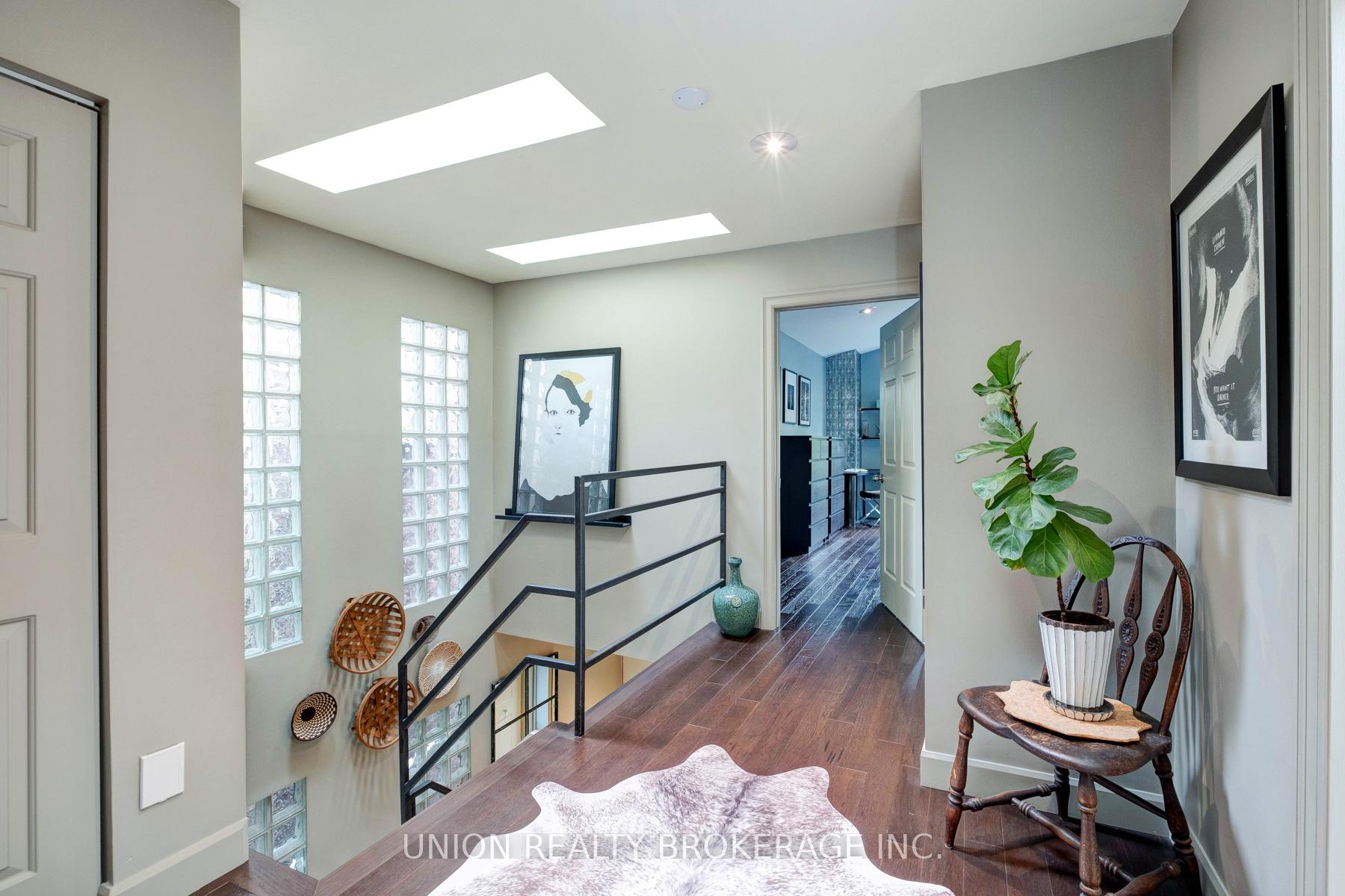 Photo 14 of 46 Hunter Street, Toronto, Blake-Jones — HOMEH