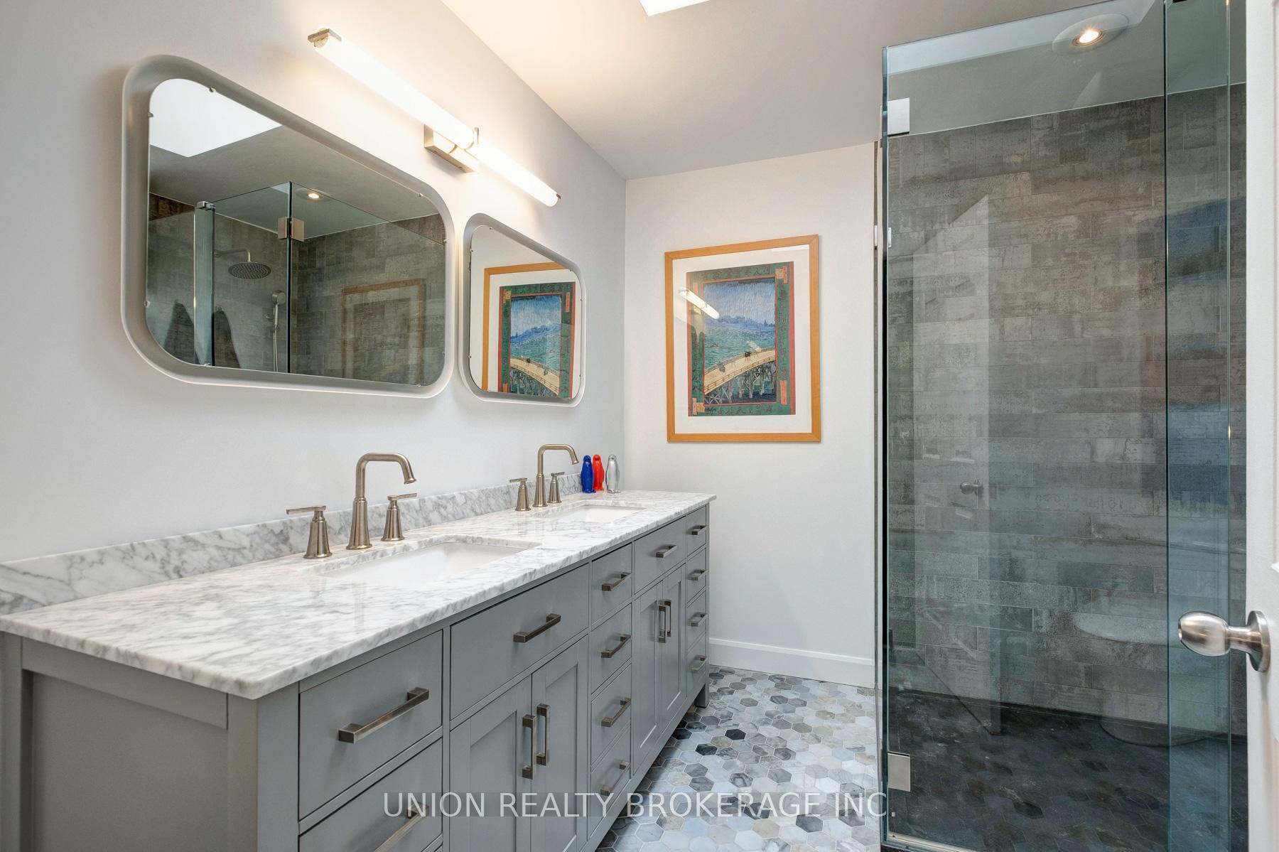 Photo 17 of 46 Hunter Street, Toronto, Blake-Jones — HOMEH