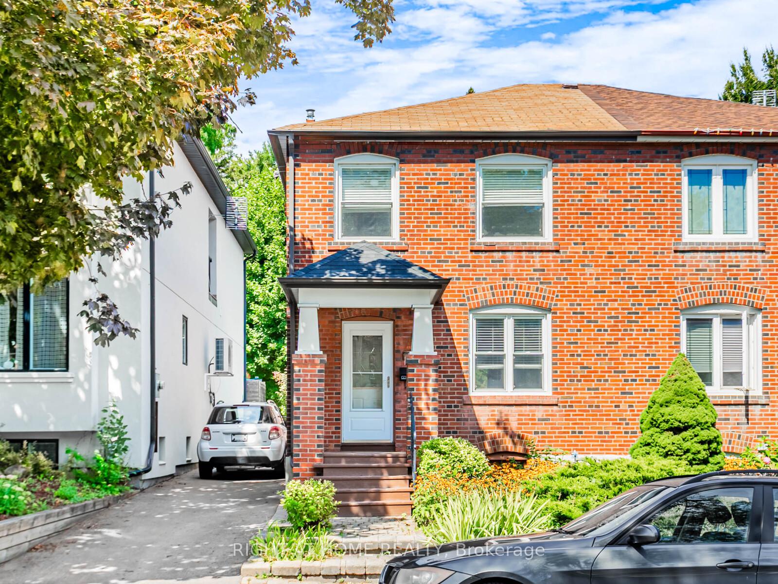 Photo 2 of 452 Soudan Avenue E, Toronto, Mount Pleasant East — HOMEH