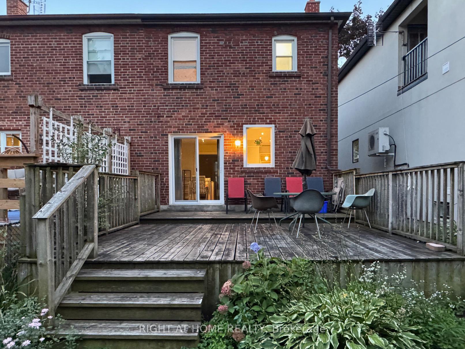 Photo 3 of 452 Soudan Avenue E, Toronto, Mount Pleasant East — HOMEH