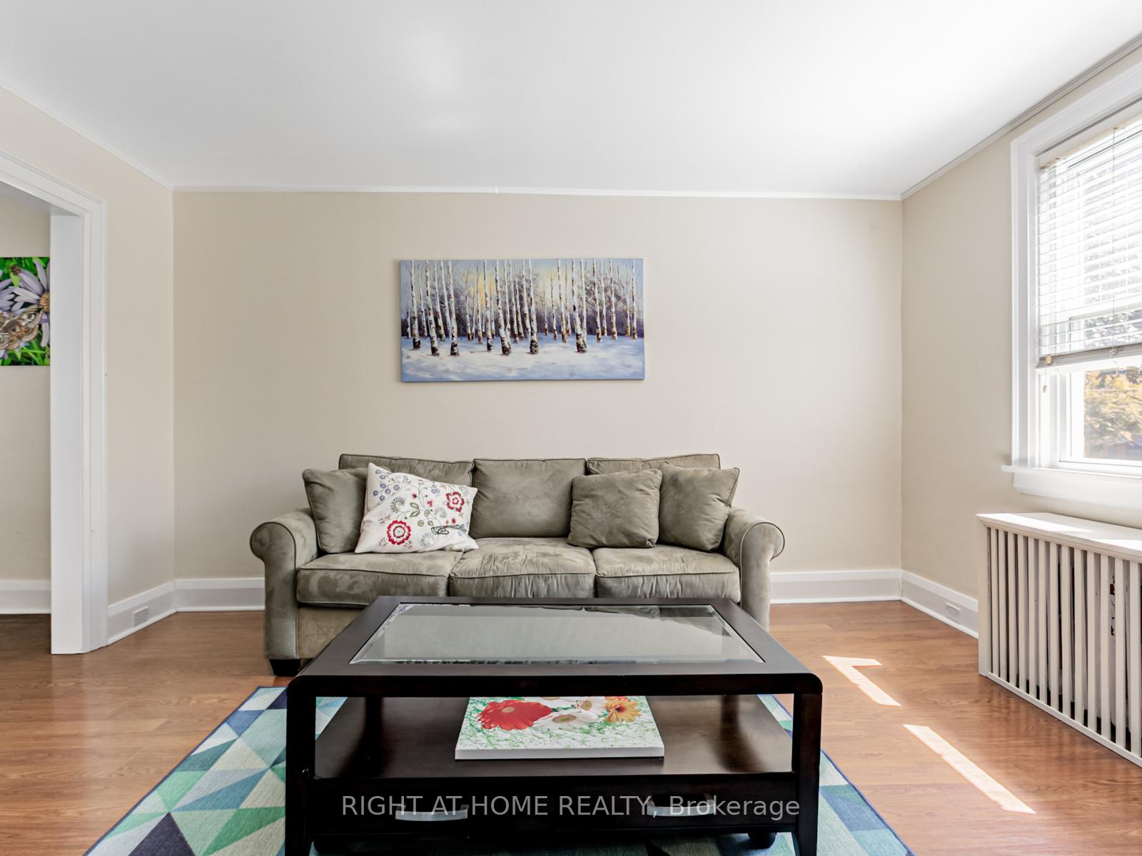 Photo 10 of 452 Soudan Avenue E, Toronto, Mount Pleasant East — HOMEH