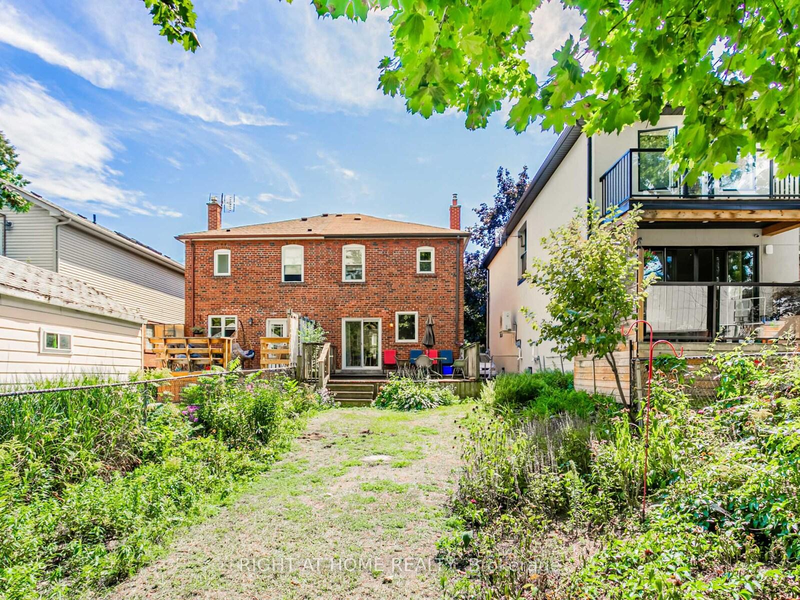 Photo 37 of 452 Soudan Avenue E, Toronto, Mount Pleasant East — HOMEH