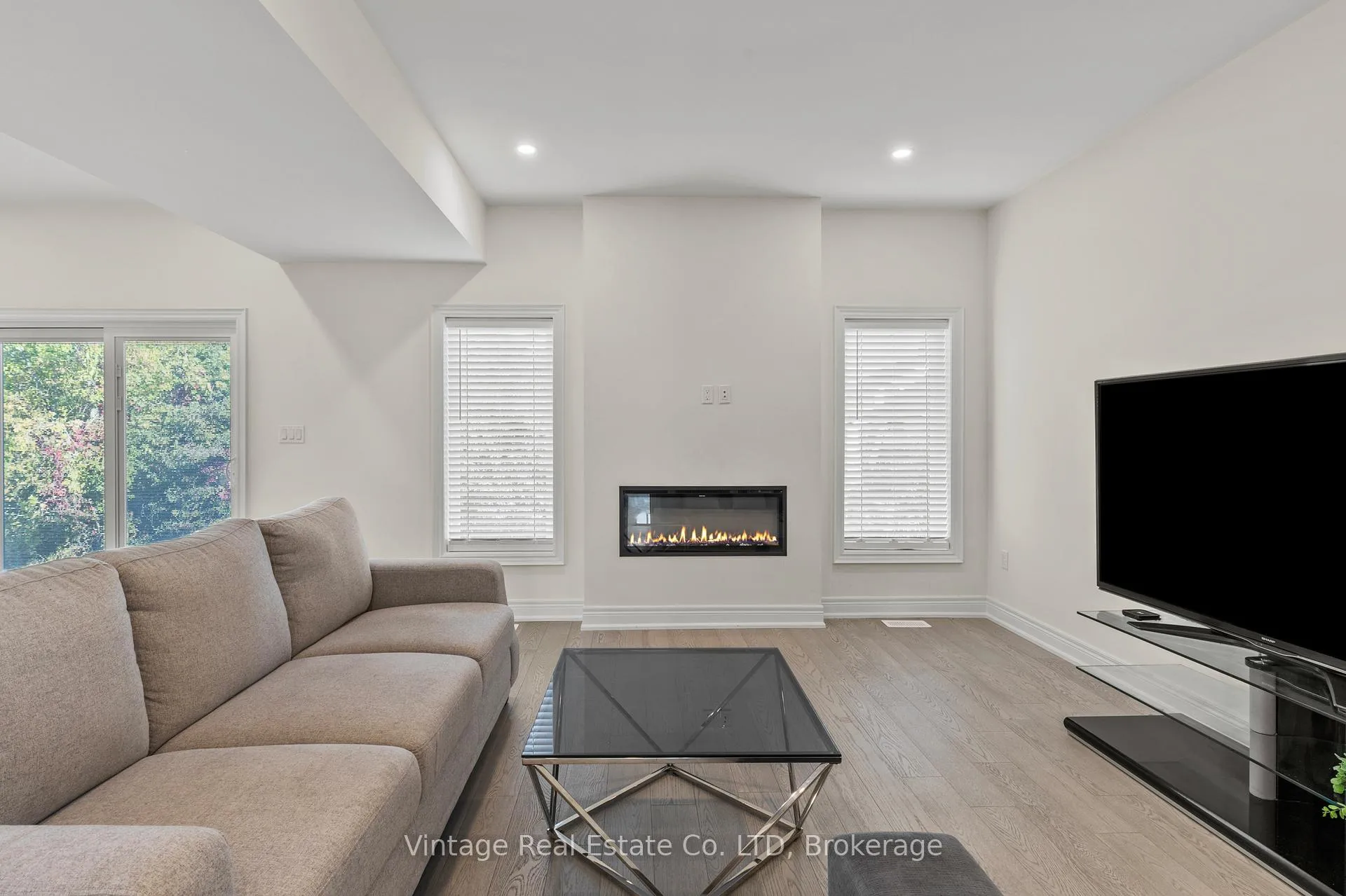 Photo 9 of 181 Hodgkins Avenue, Thorold, Allanburg/Thorold South — HOMEH