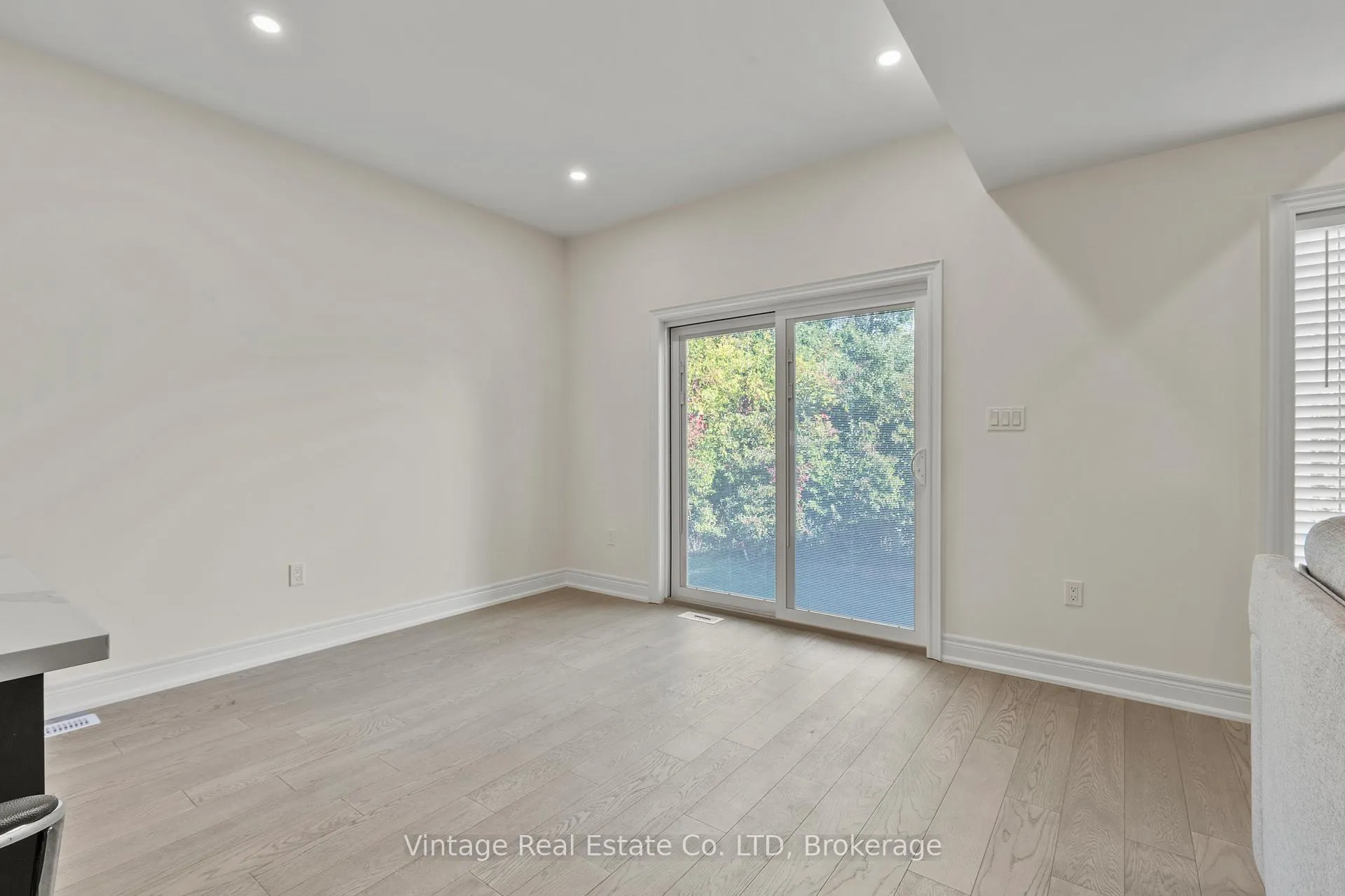 Photo 11 of 181 Hodgkins Avenue, Thorold, Allanburg/Thorold South — HOMEH