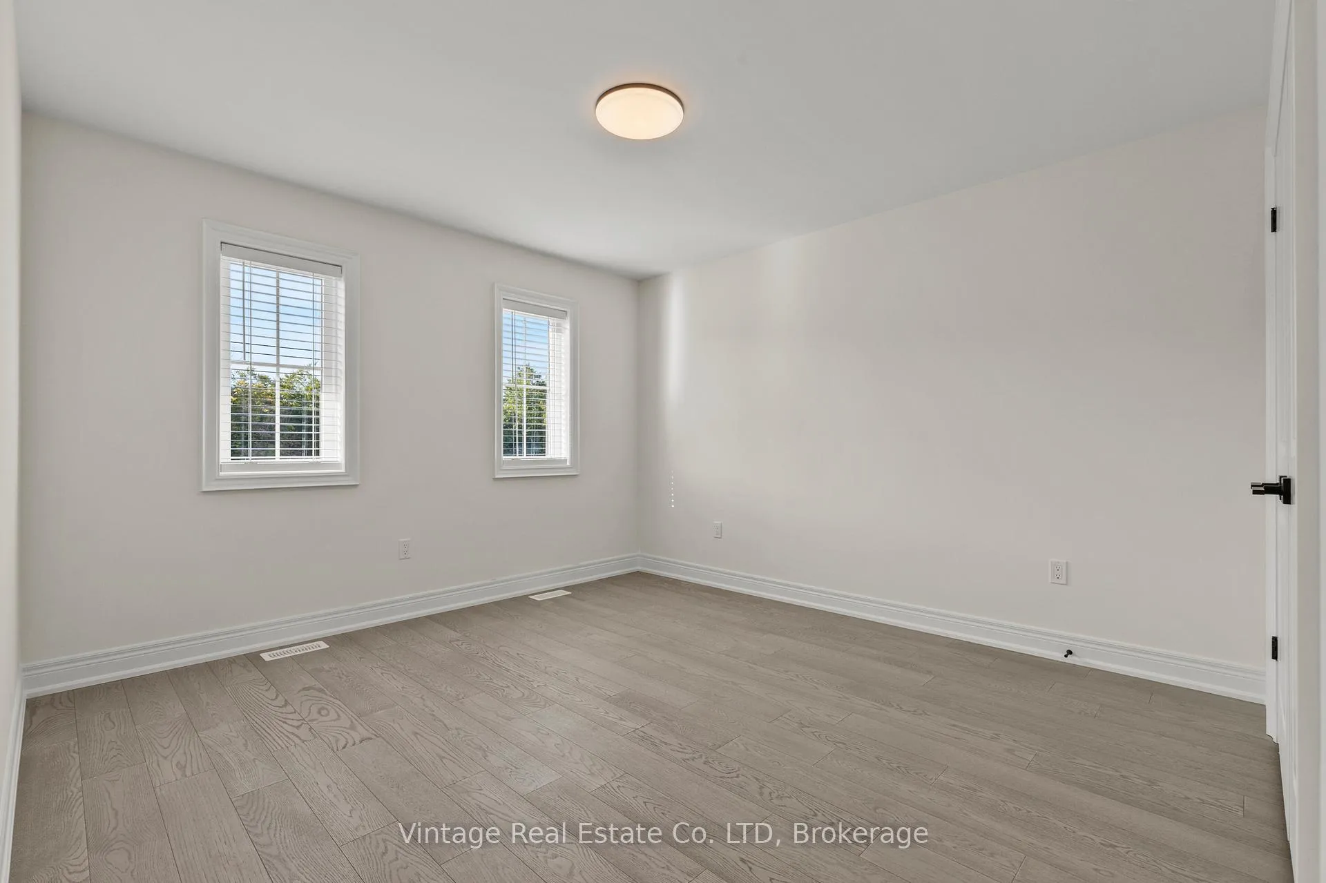 Photo 18 of 181 Hodgkins Avenue, Thorold, Allanburg/Thorold South — HOMEH