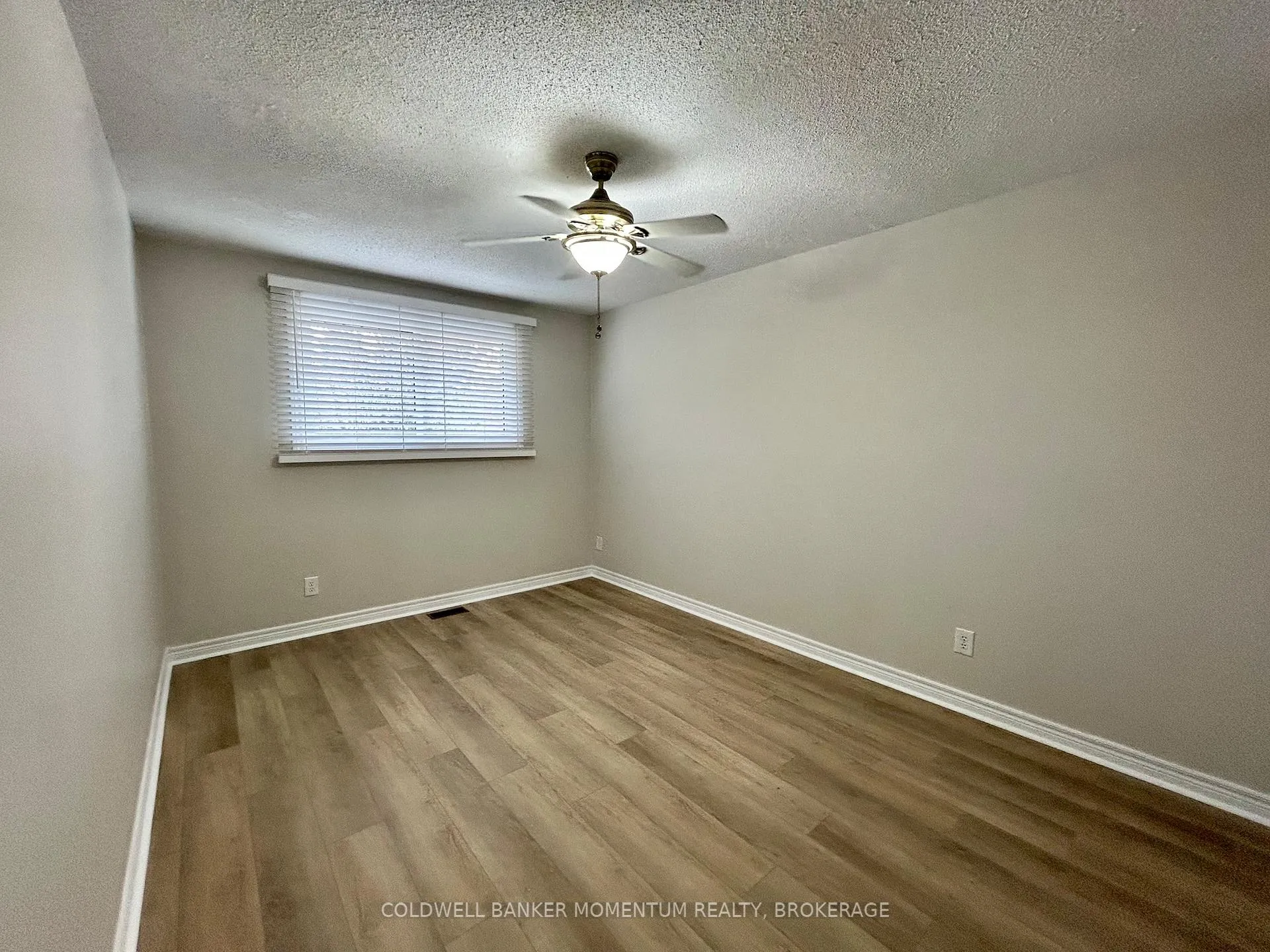 Photo 19 of 48 Ormond Street S, Thorold, Thorold Downtown — HOMEH