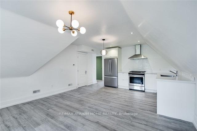 Photo 5 of Unit Unit 3, 128 Mount Pleasant Road, Toronto, Rosedale-Moore Park — HOMEH