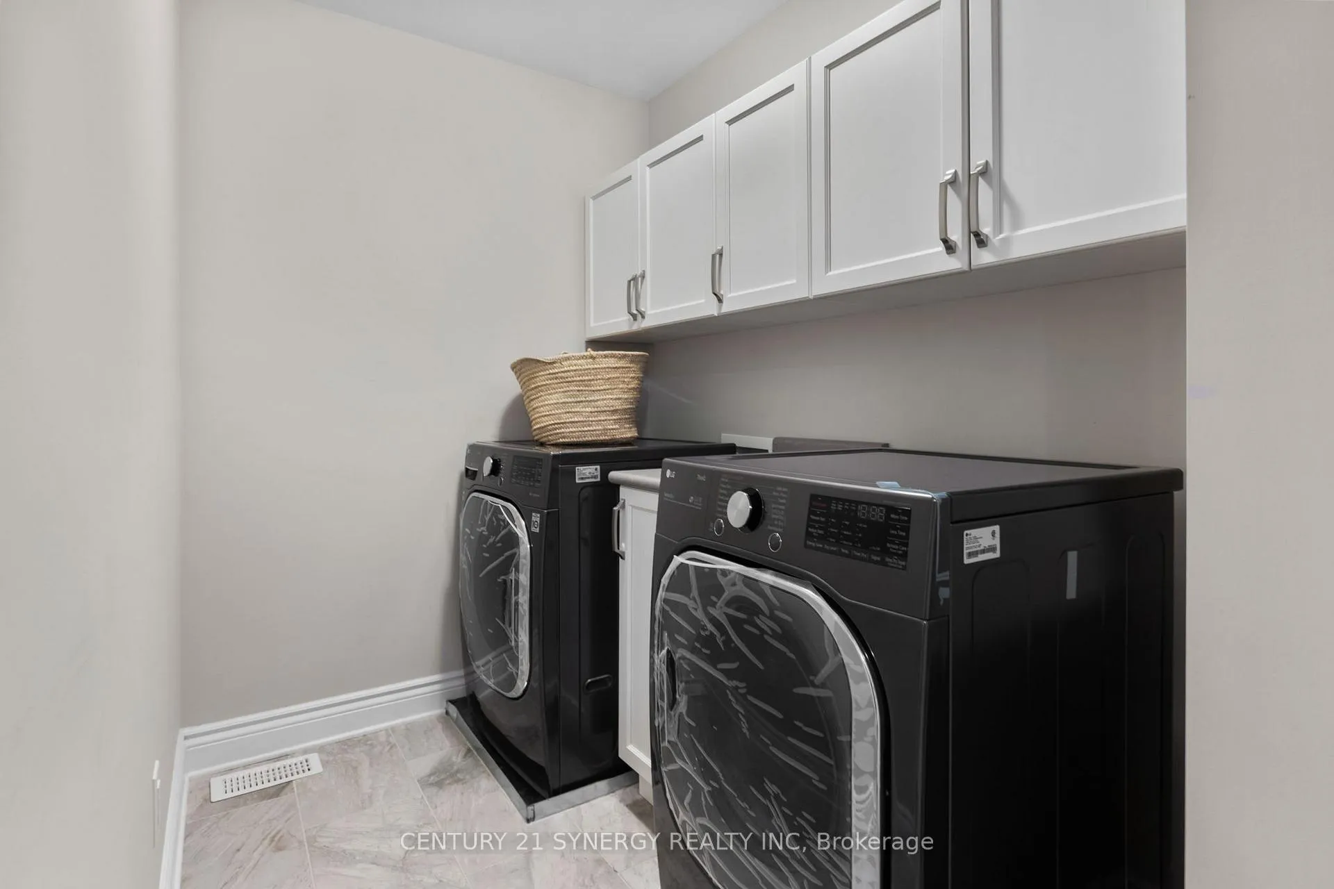 Photo 34 of 779 Fiddlehead Street, Ottawa, Leitrim — HOMEH