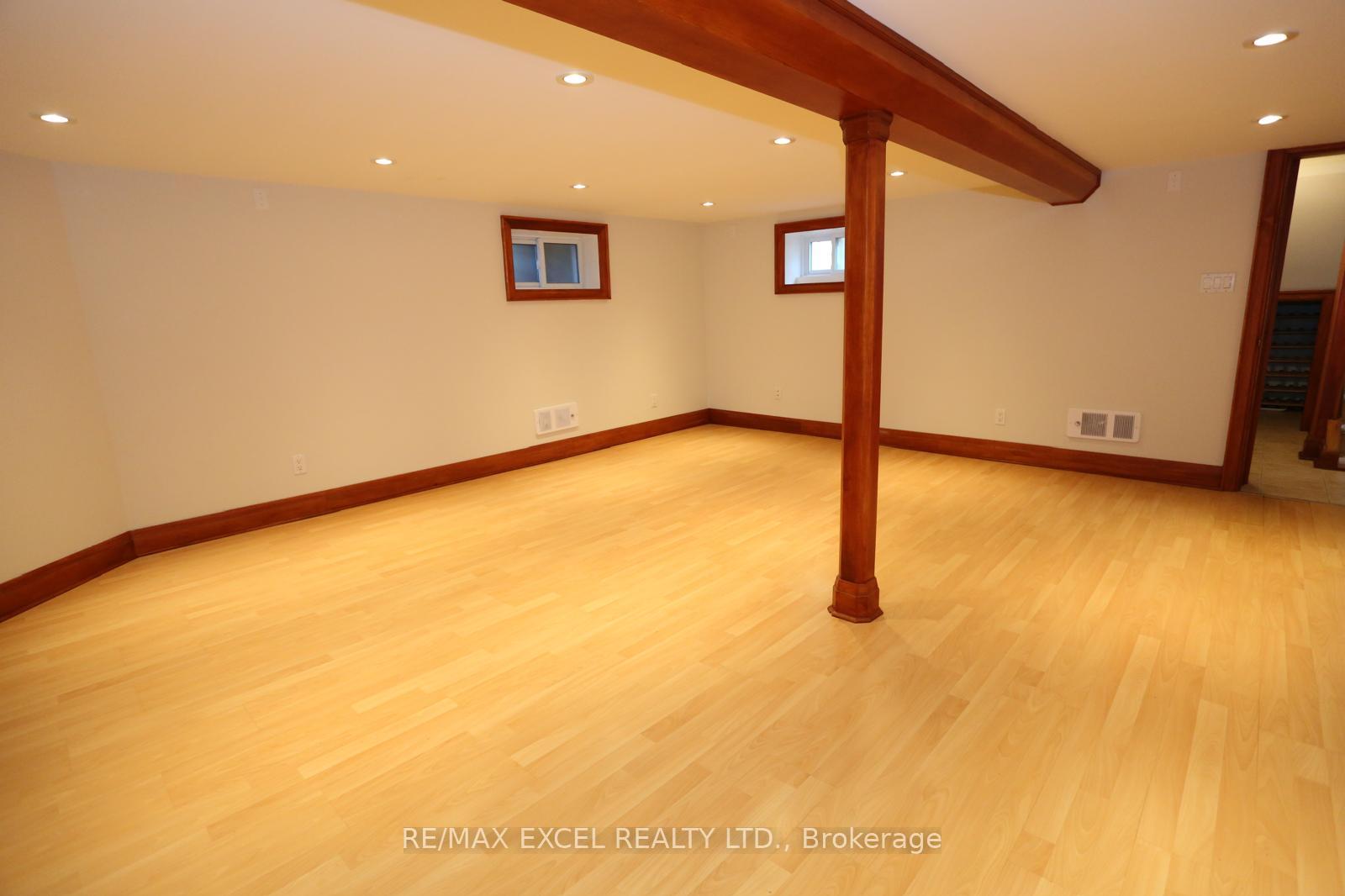 Photo 20 of 577 Hillsdale Avenue E, Toronto, Mount Pleasant East — HOMEH