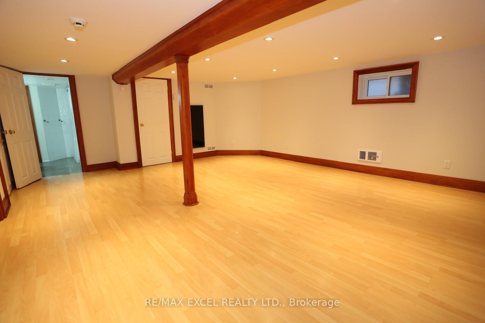 Photo 21 of 577 Hillsdale Avenue E, Toronto, Mount Pleasant East — HOMEH