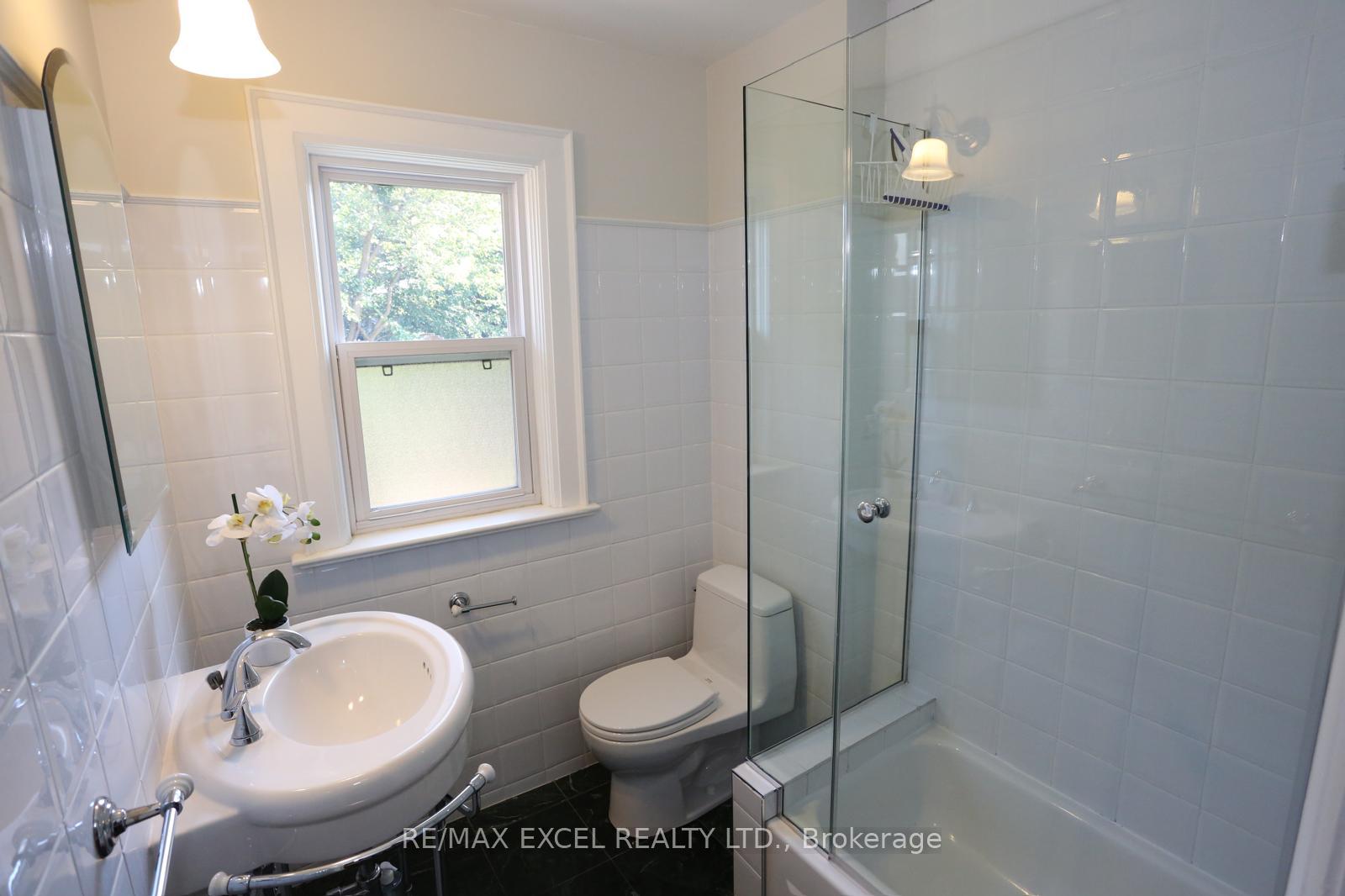 Photo 25 of 577 Hillsdale Avenue E, Toronto, Mount Pleasant East — HOMEH