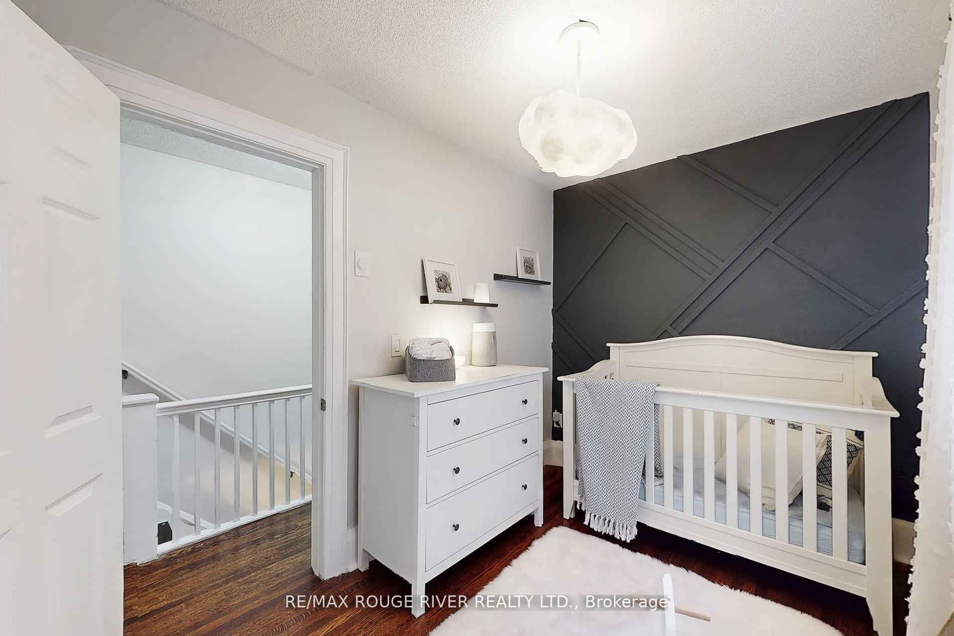 Photo 22 of 512 Main Street, Toronto, Woodbine-Lumsden — HOMEH