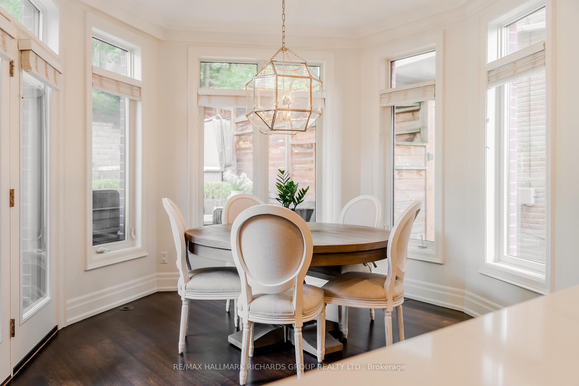 Photo 14 of 34B Long Crescent, Toronto, The Beaches — HOMEH