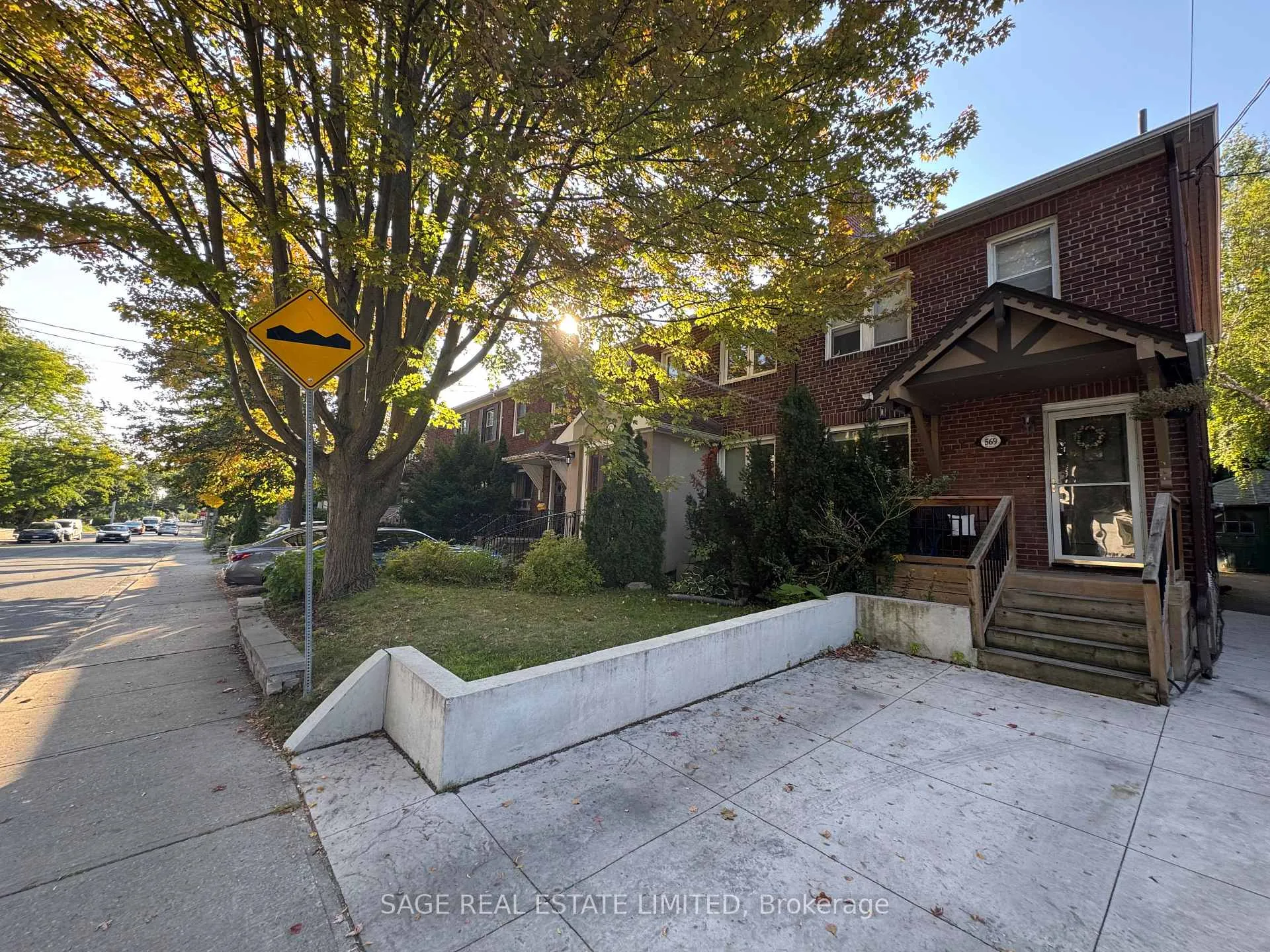 Photo 1 of 569 Soudan Avenue, Toronto, Mount Pleasant East — HOMEH