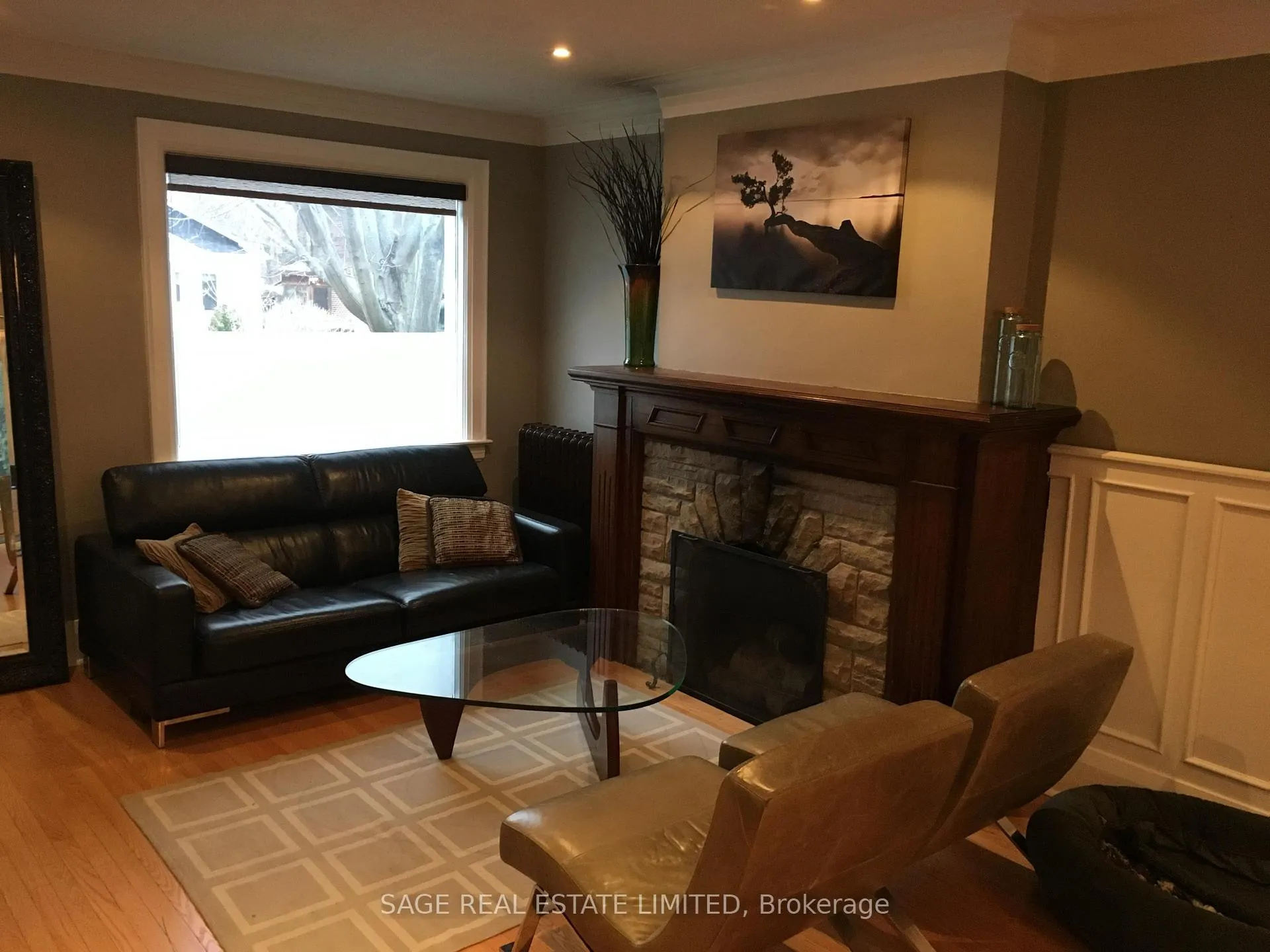 Photo 2 of 569 Soudan Avenue, Toronto, Mount Pleasant East — HOMEH