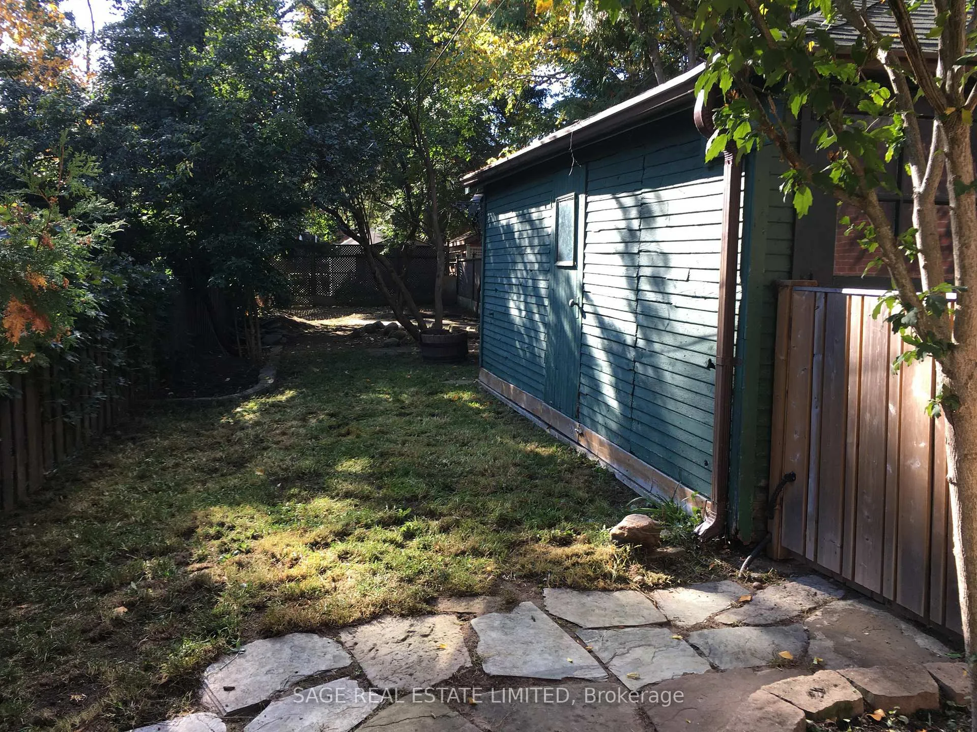 Photo 14 of 569 Soudan Avenue, Toronto, Mount Pleasant East — HOMEH
